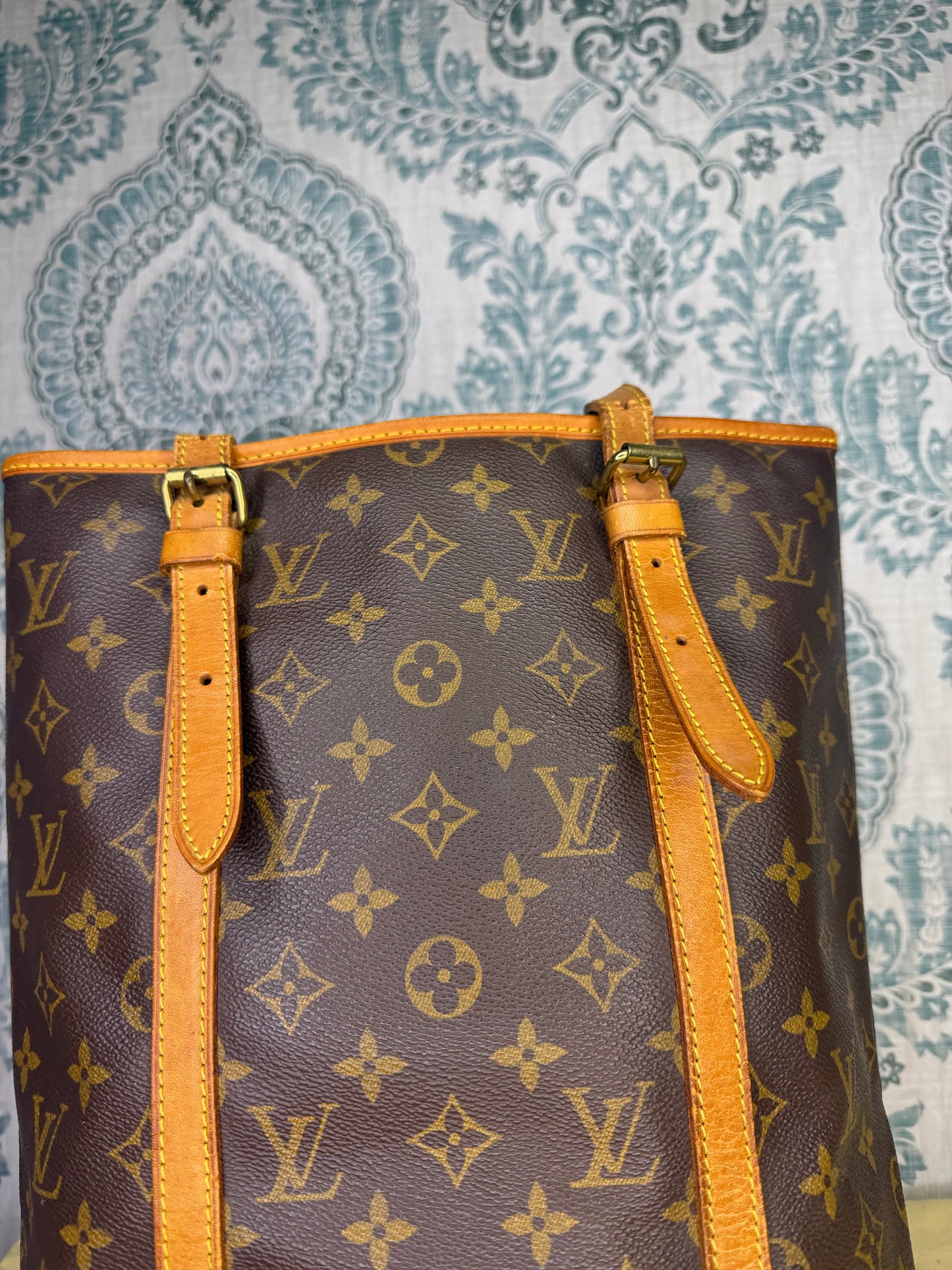 Louis Vuitton Bucket GM #3 (NO PEELING🔥)