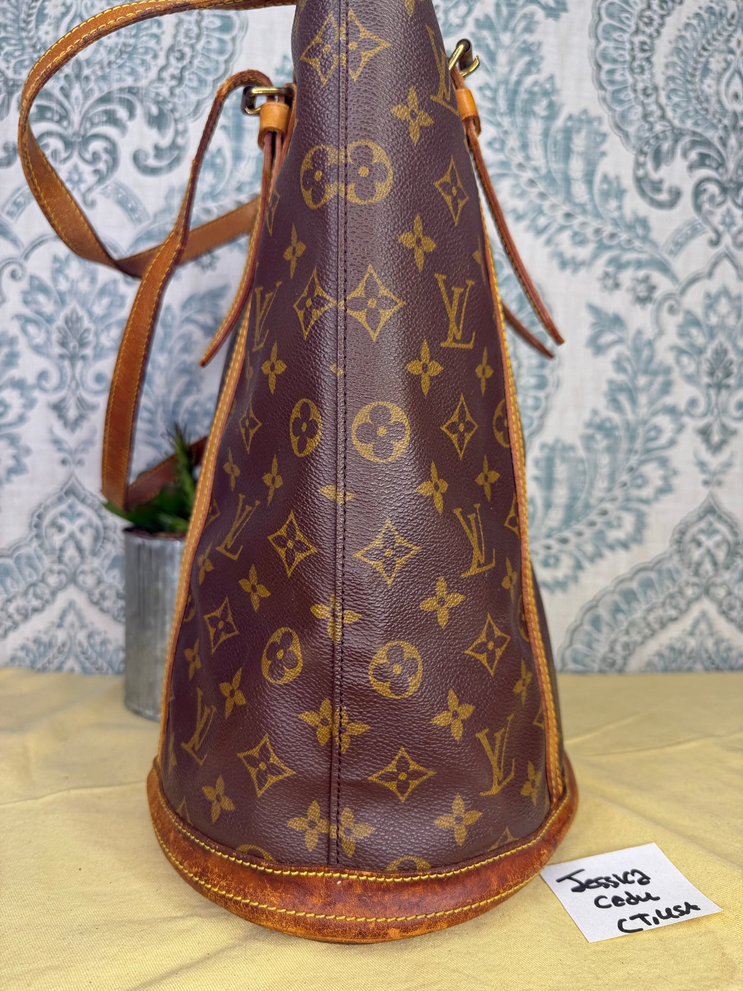 Louis Vuitton Bucket GM #3 (NO PEELING🔥)