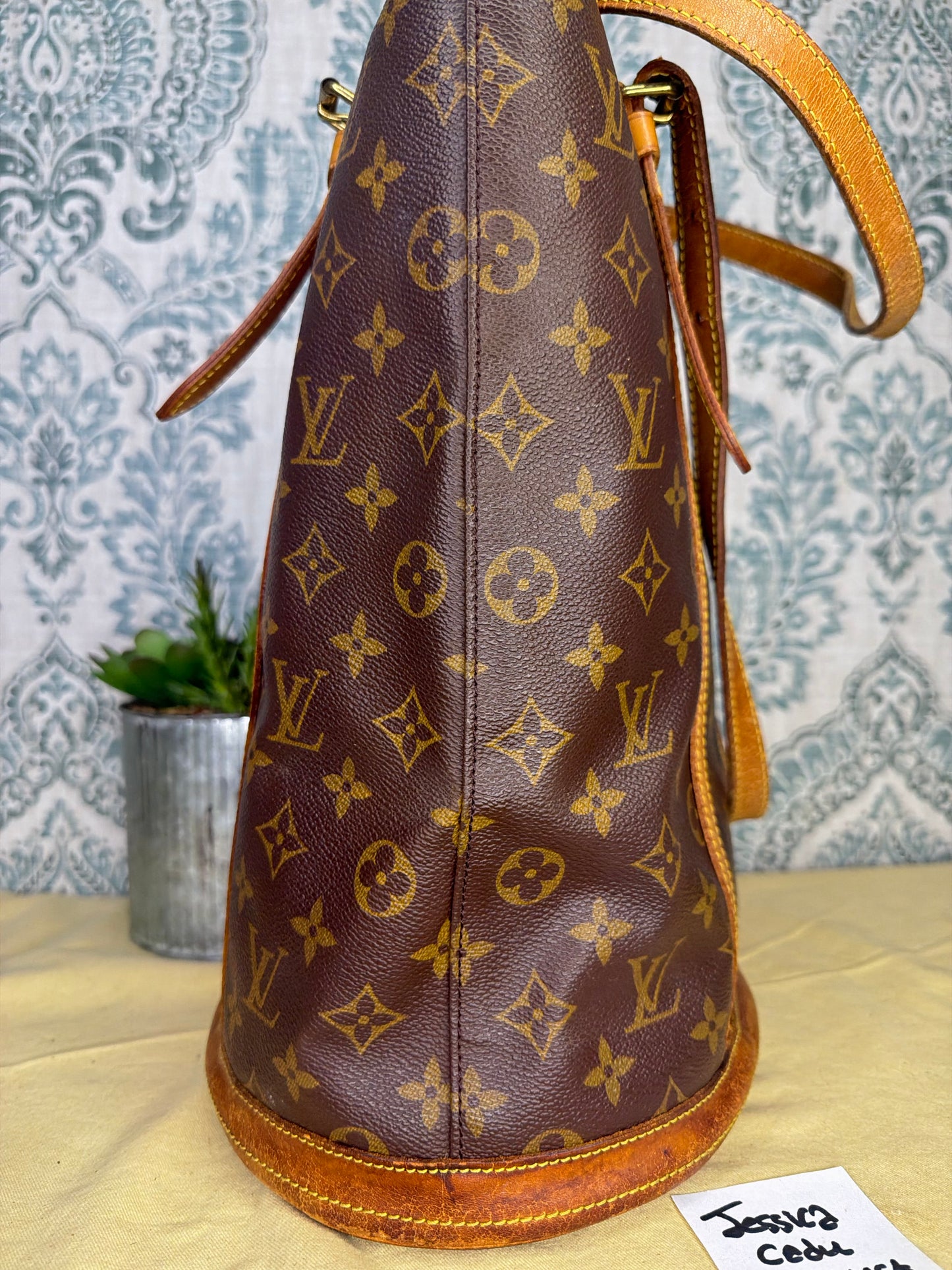 Louis Vuitton Bucket GM #3 (NO PEELING🔥)