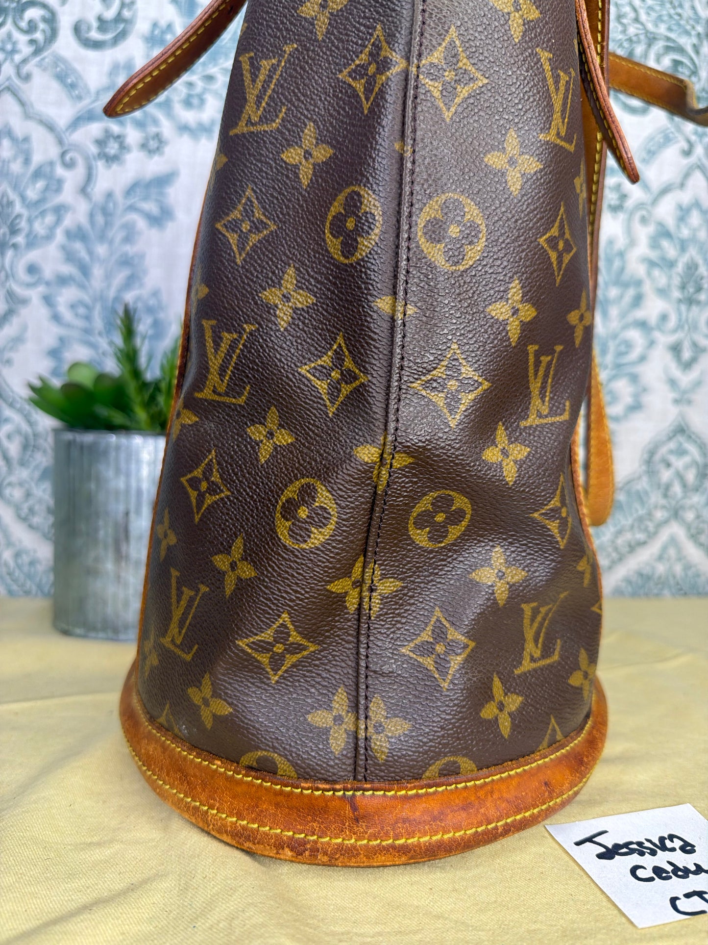 Louis Vuitton Bucket GM #3 (NO PEELING🔥)