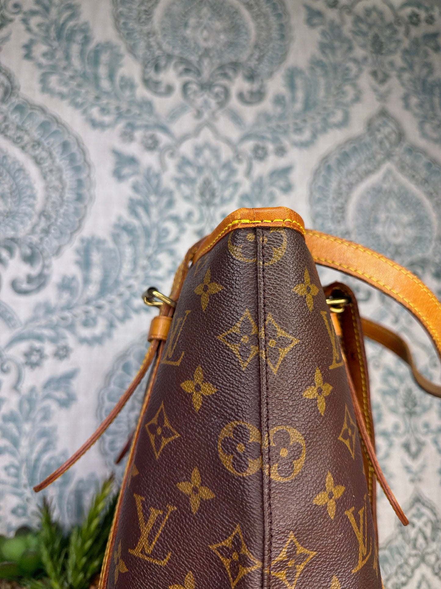 Louis Vuitton Bucket GM #3 (NO PEELING🔥)