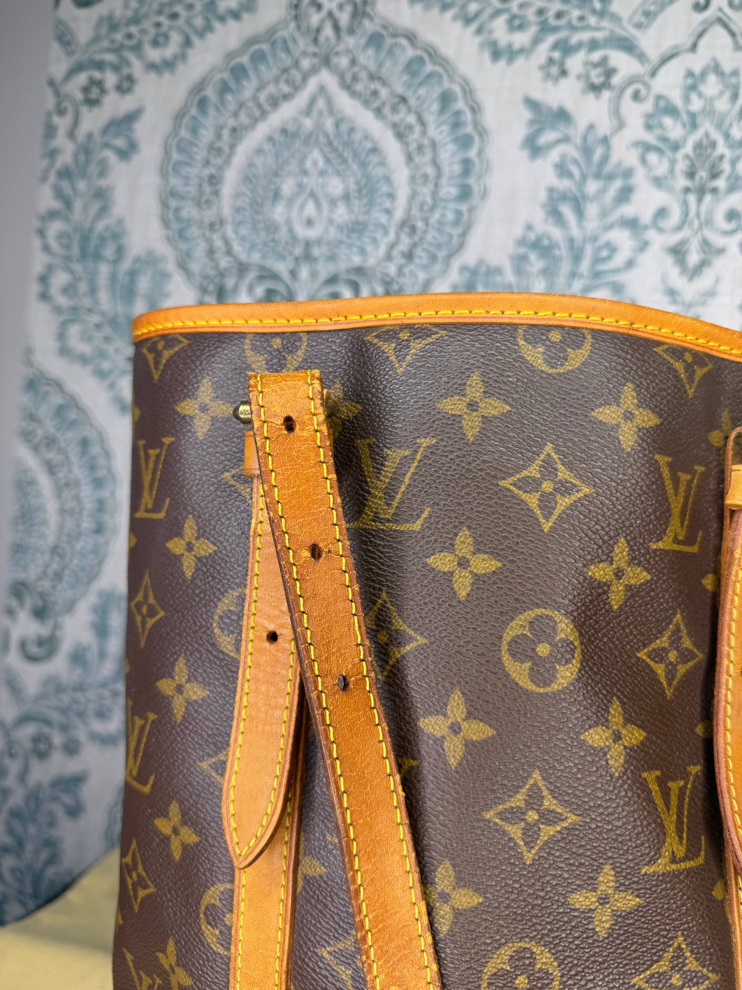 Louis Vuitton Bucket GM #3 (NO PEELING🔥)