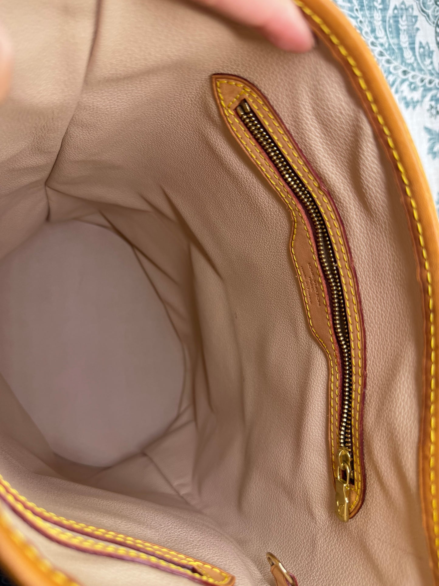Louis Vuitton Bucket GM #3 (NO PEELING🔥)