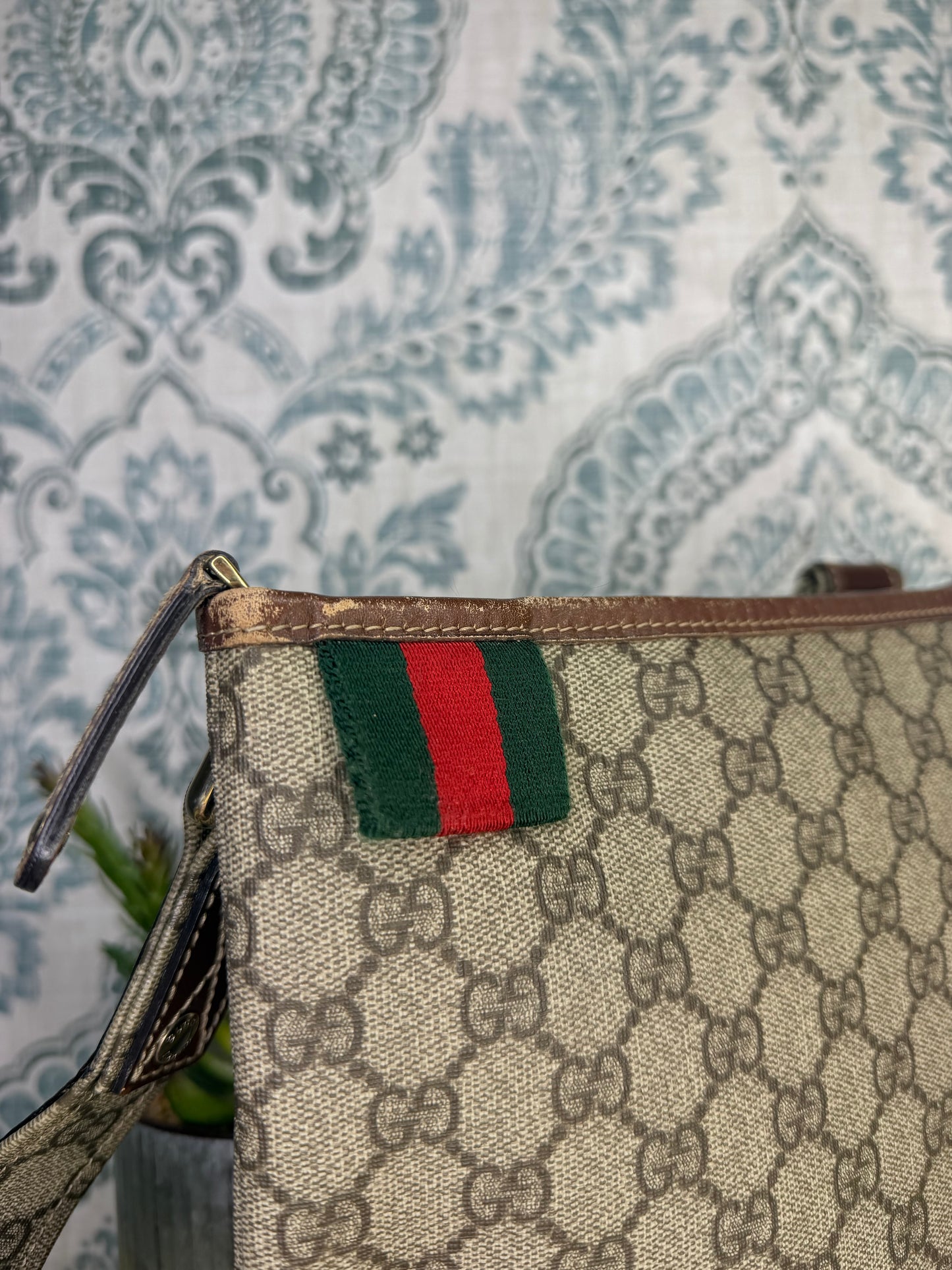 Gucci Supreme Crossbody Sherry Line