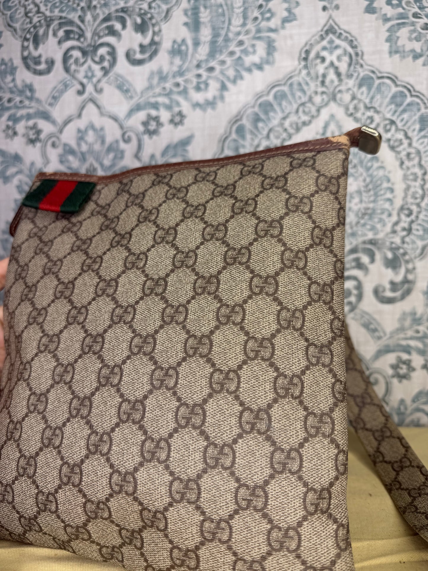 Gucci Supreme Crossbody Sherry Line