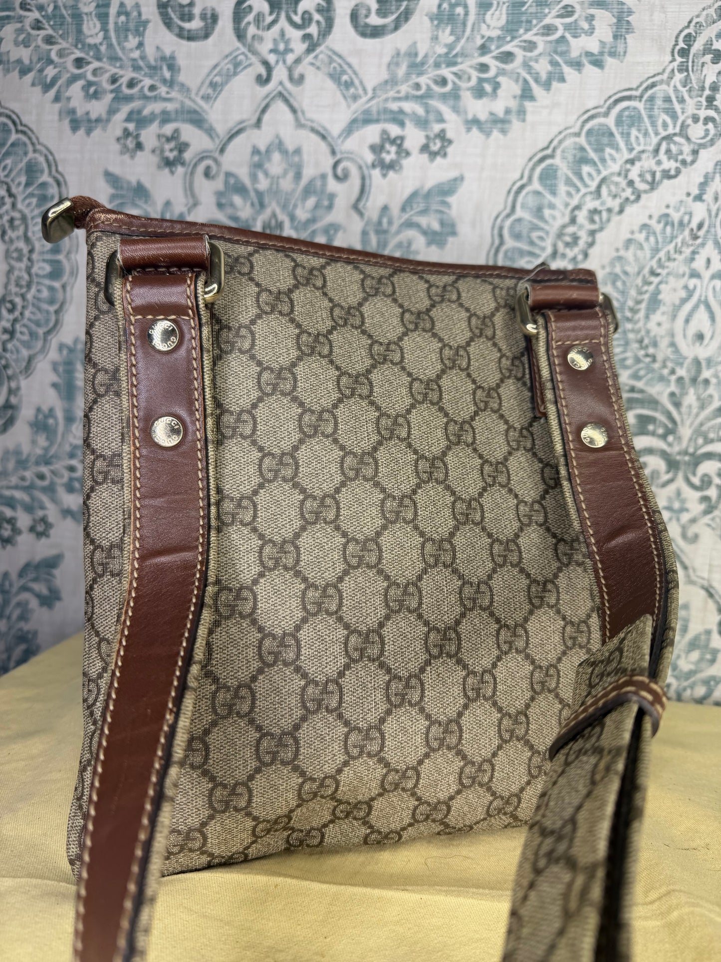 Gucci Supreme Crossbody Sherry Line