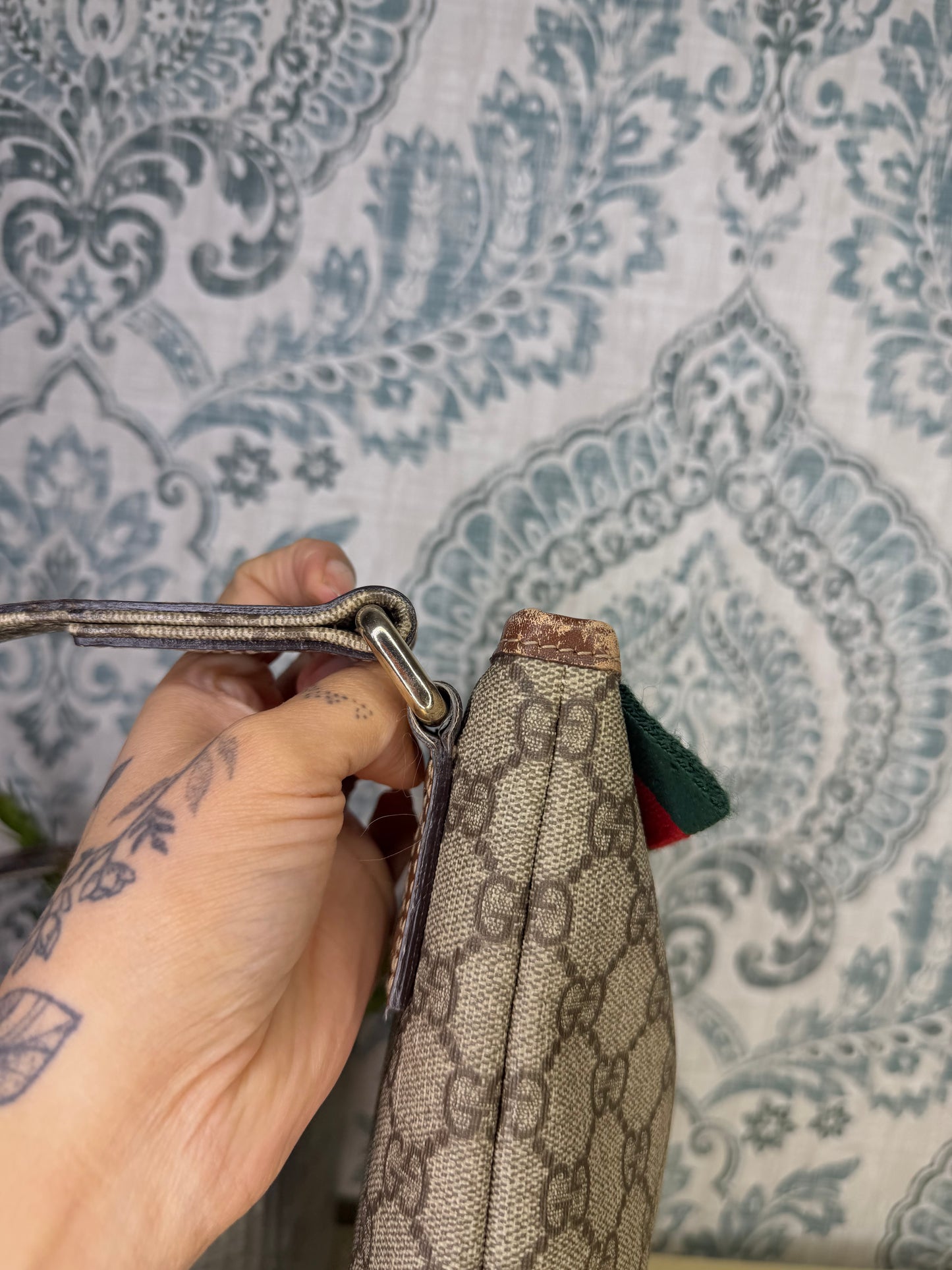 Gucci Supreme Crossbody Sherry Line
