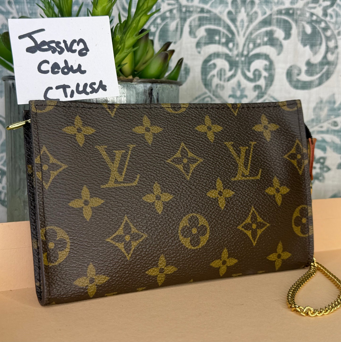Louis Vuitton Monogram Bucket PM Pochette