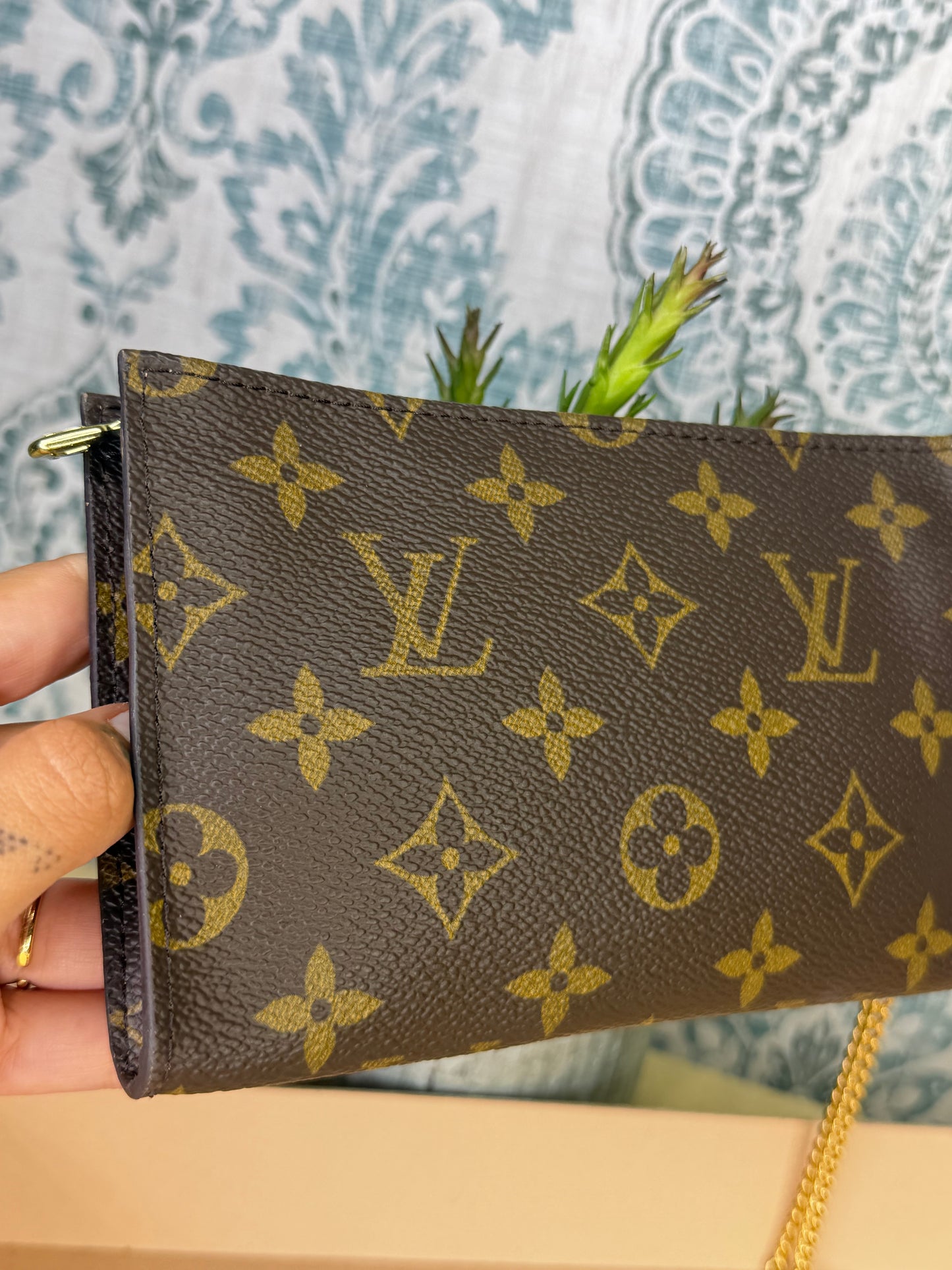 Louis Vuitton Monogram Bucket PM Pochette