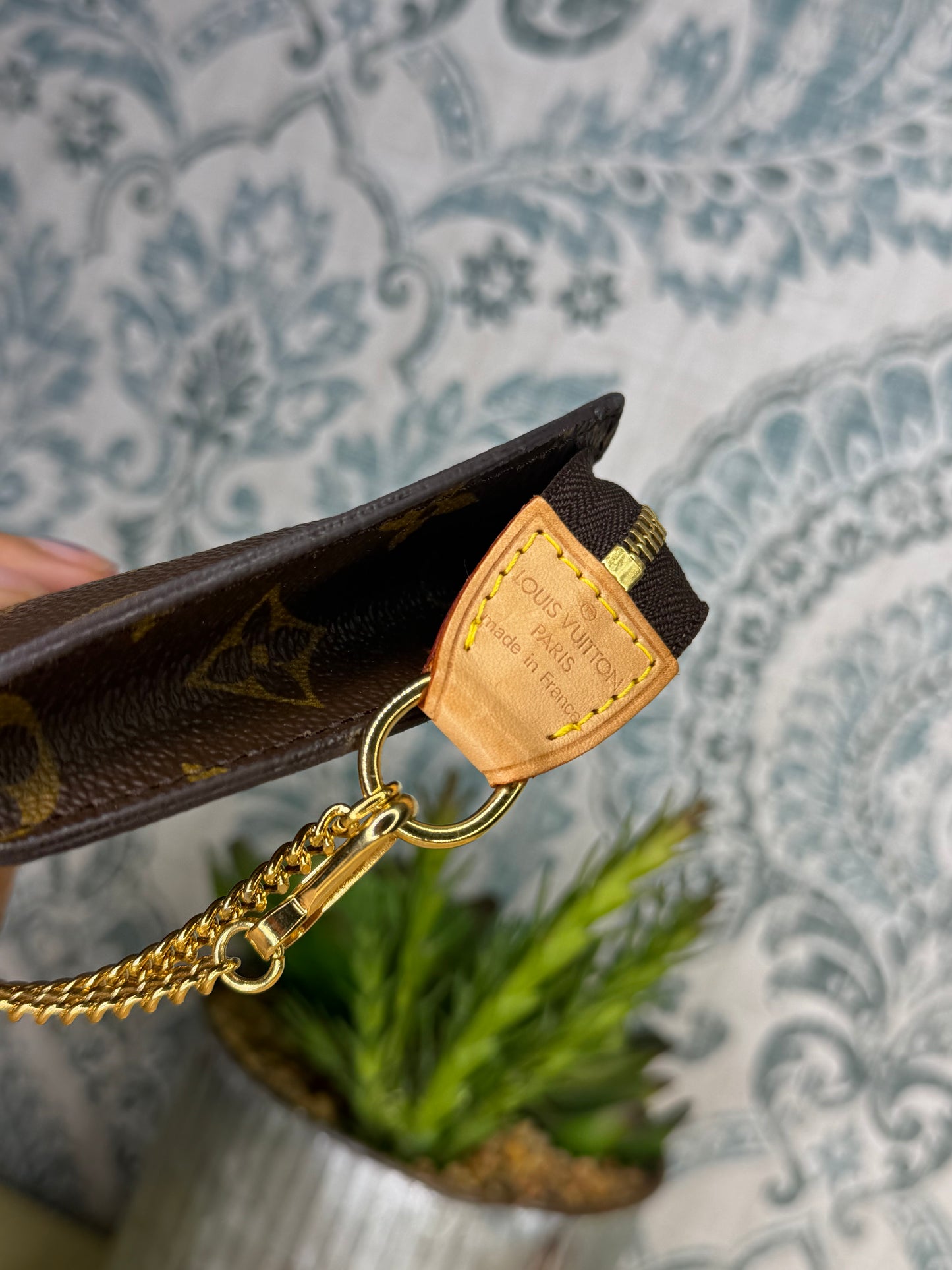 Louis Vuitton Monogram Bucket PM Pochette