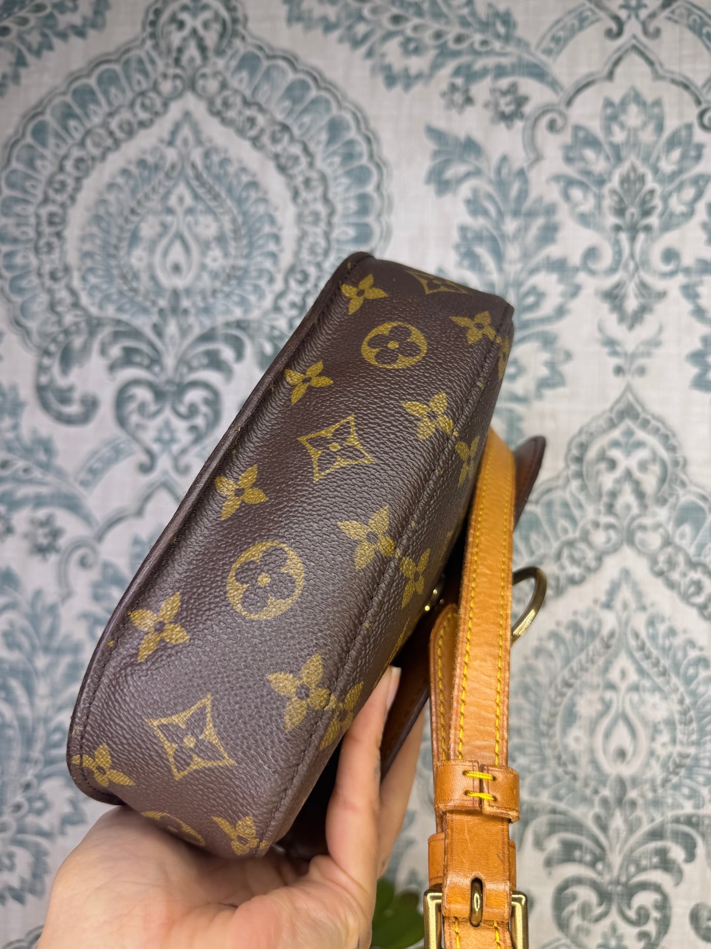 Louis Vuitton Saint Cloud MM
