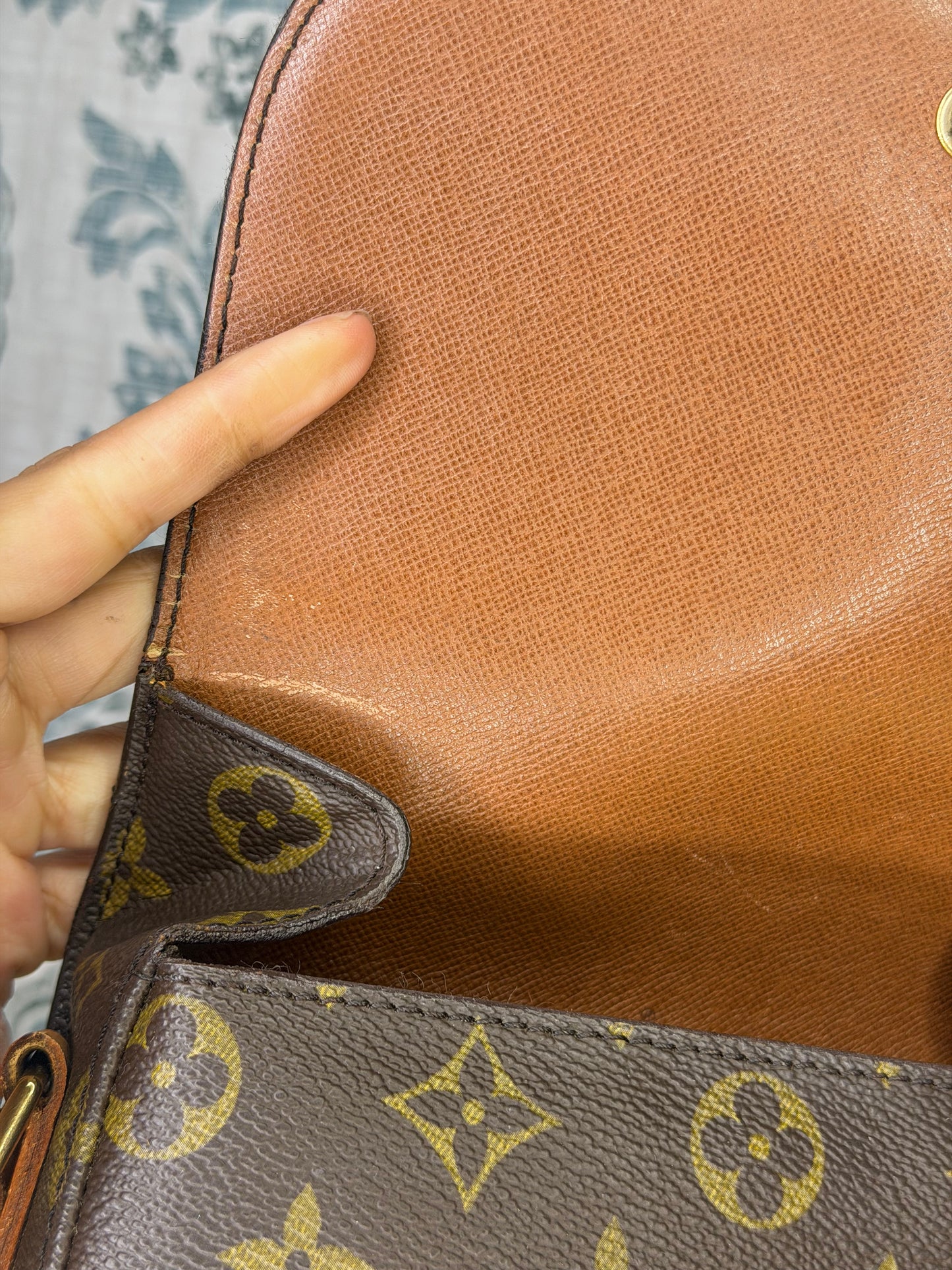 Louis Vuitton Saint Cloud MM