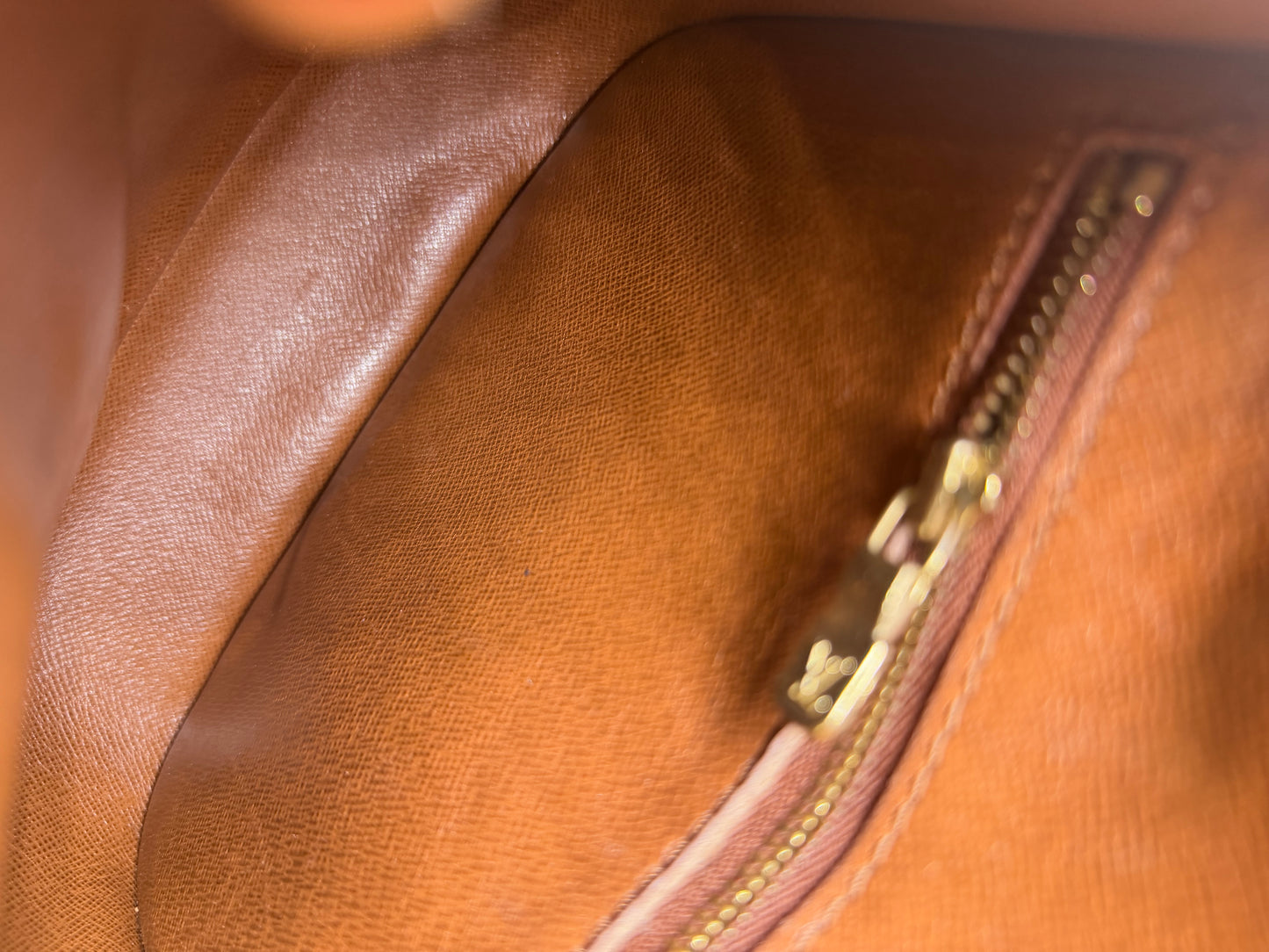 Louis Vuitton Saint Cloud MM