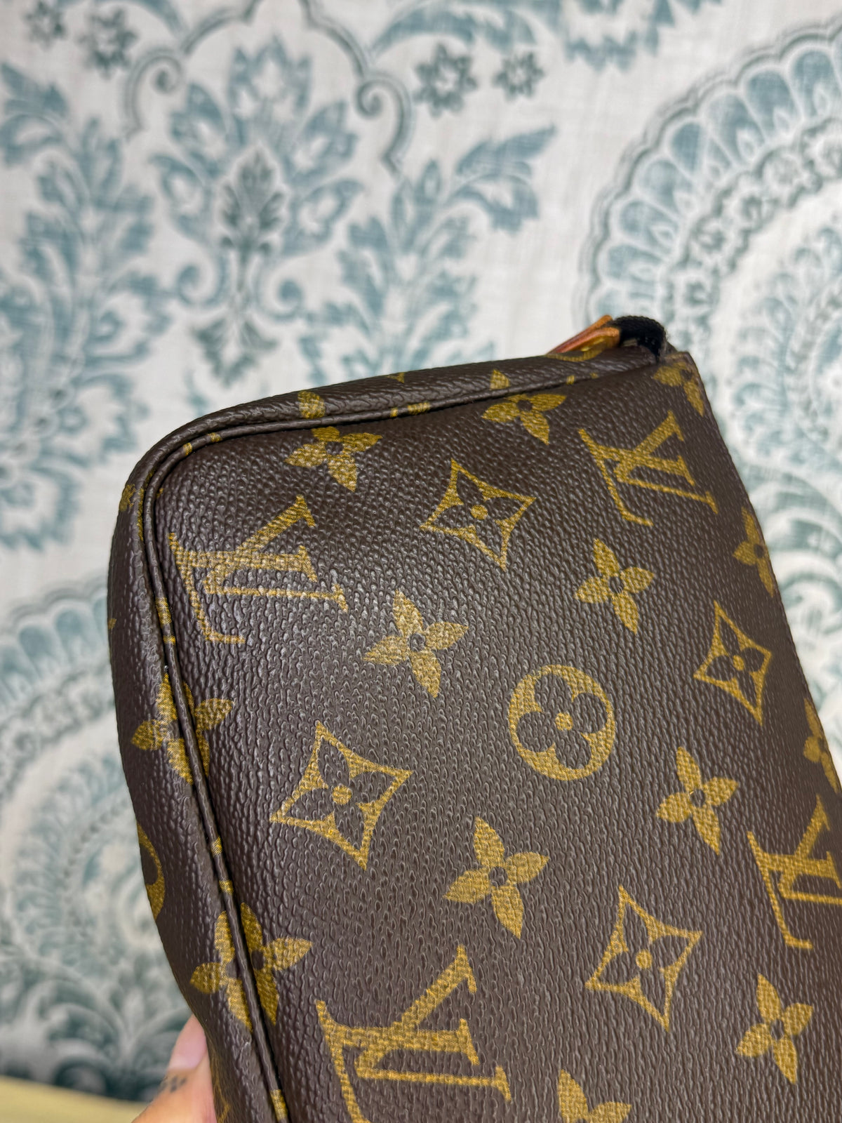 Louis Vuitton Pochette Accessories