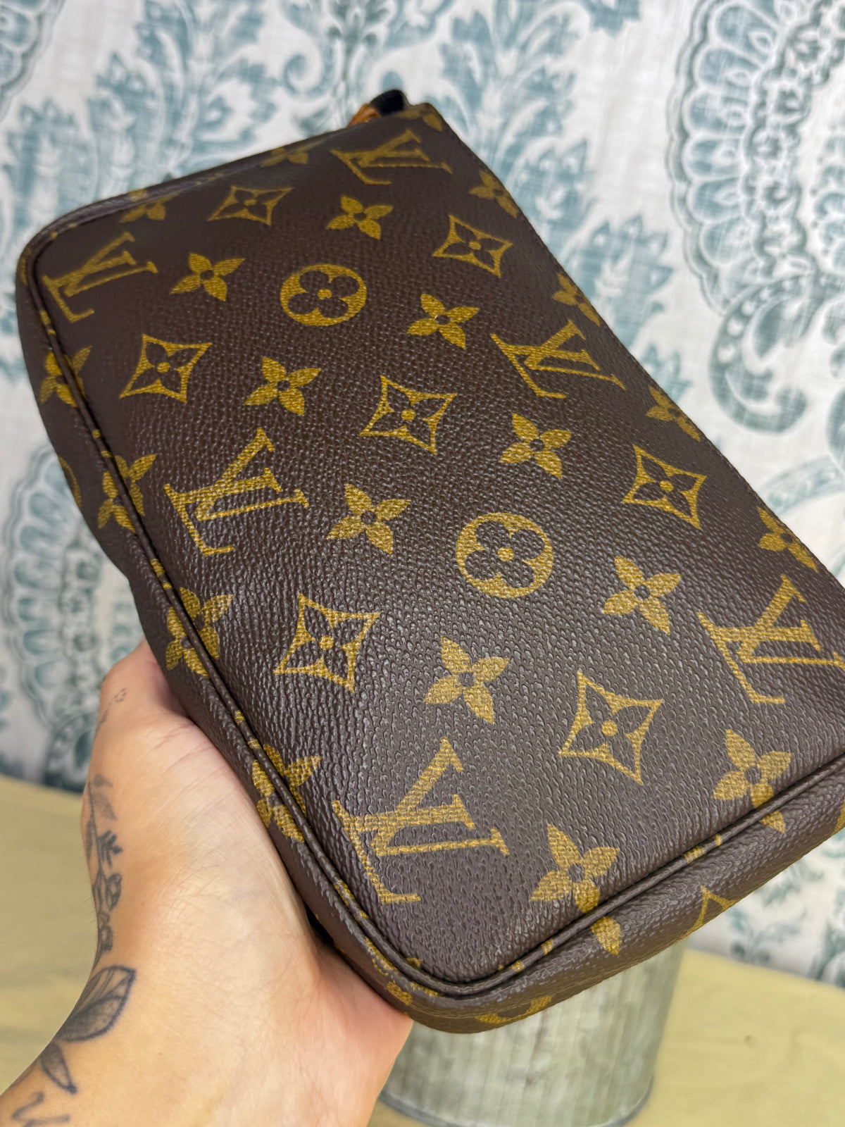 Louis Vuitton Pochette Accessories