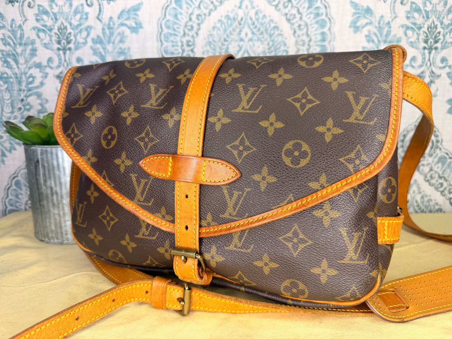 Louis Vuitton Saumur 30 #1