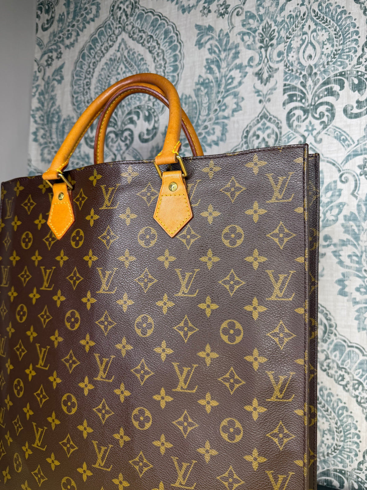 Louis Vuitton Sac Plat