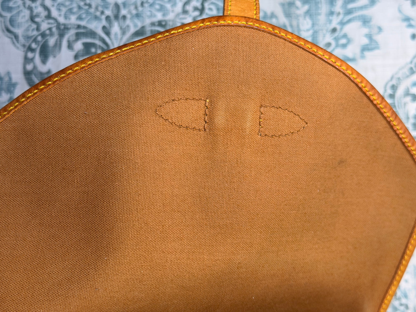 Louis Vuitton Saumur 30 #1