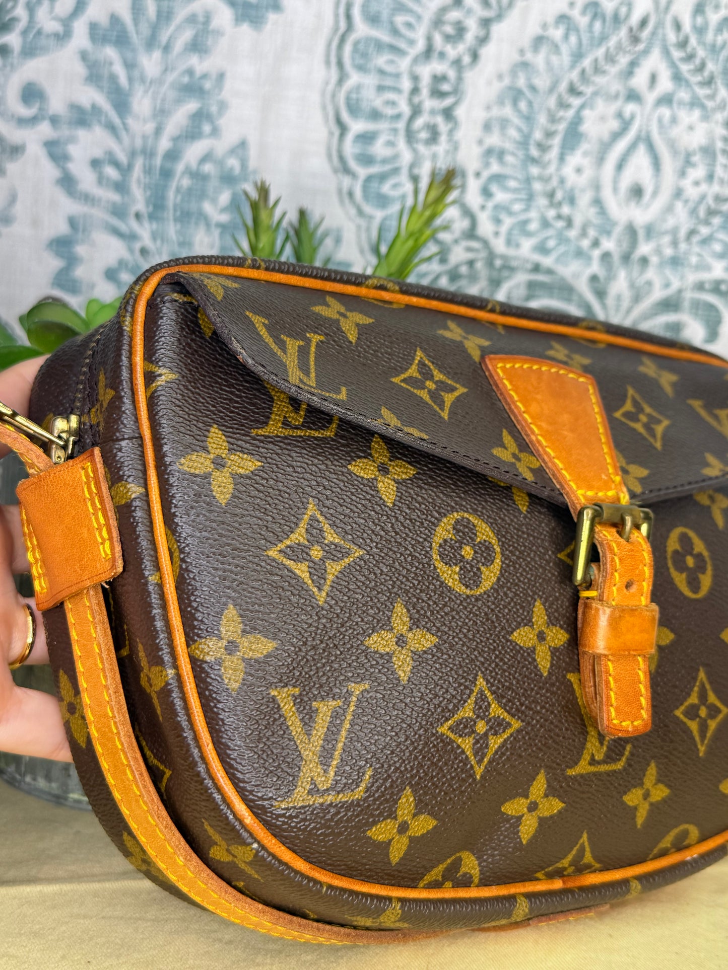 Louis Vuitton Jeune Fille PM