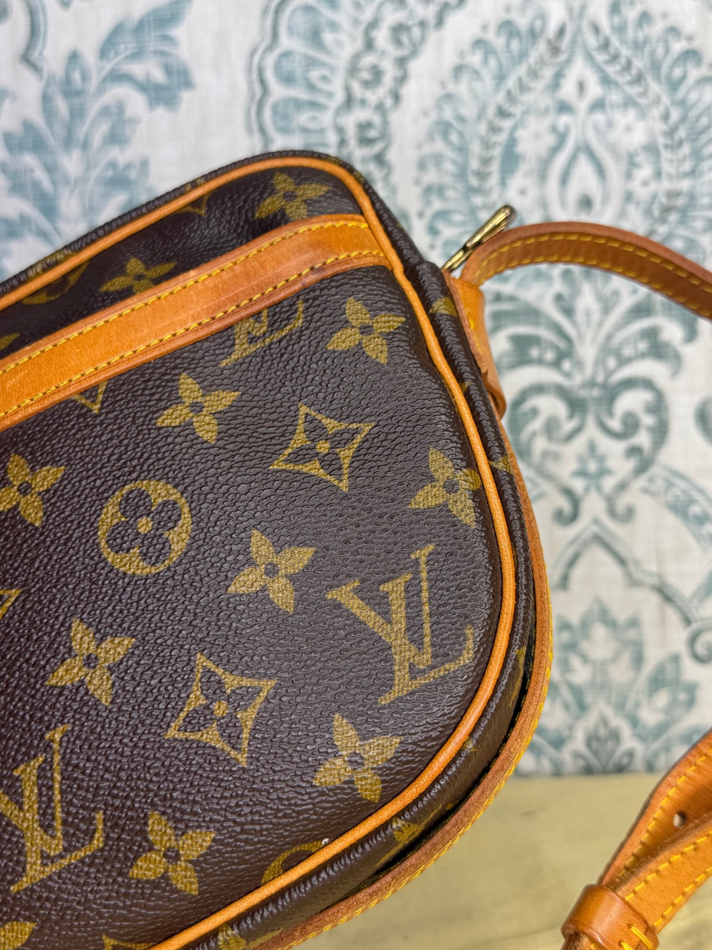 Louis Vuitton Jeune Fille PM