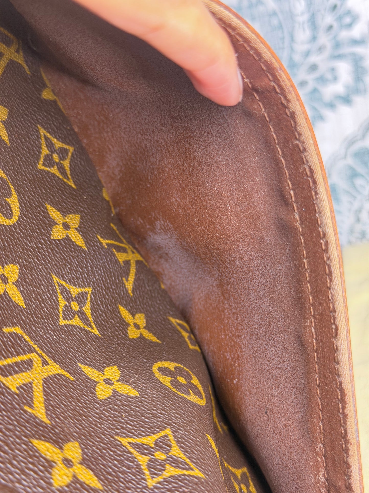 Louis Vuitton Jeune Fille PM