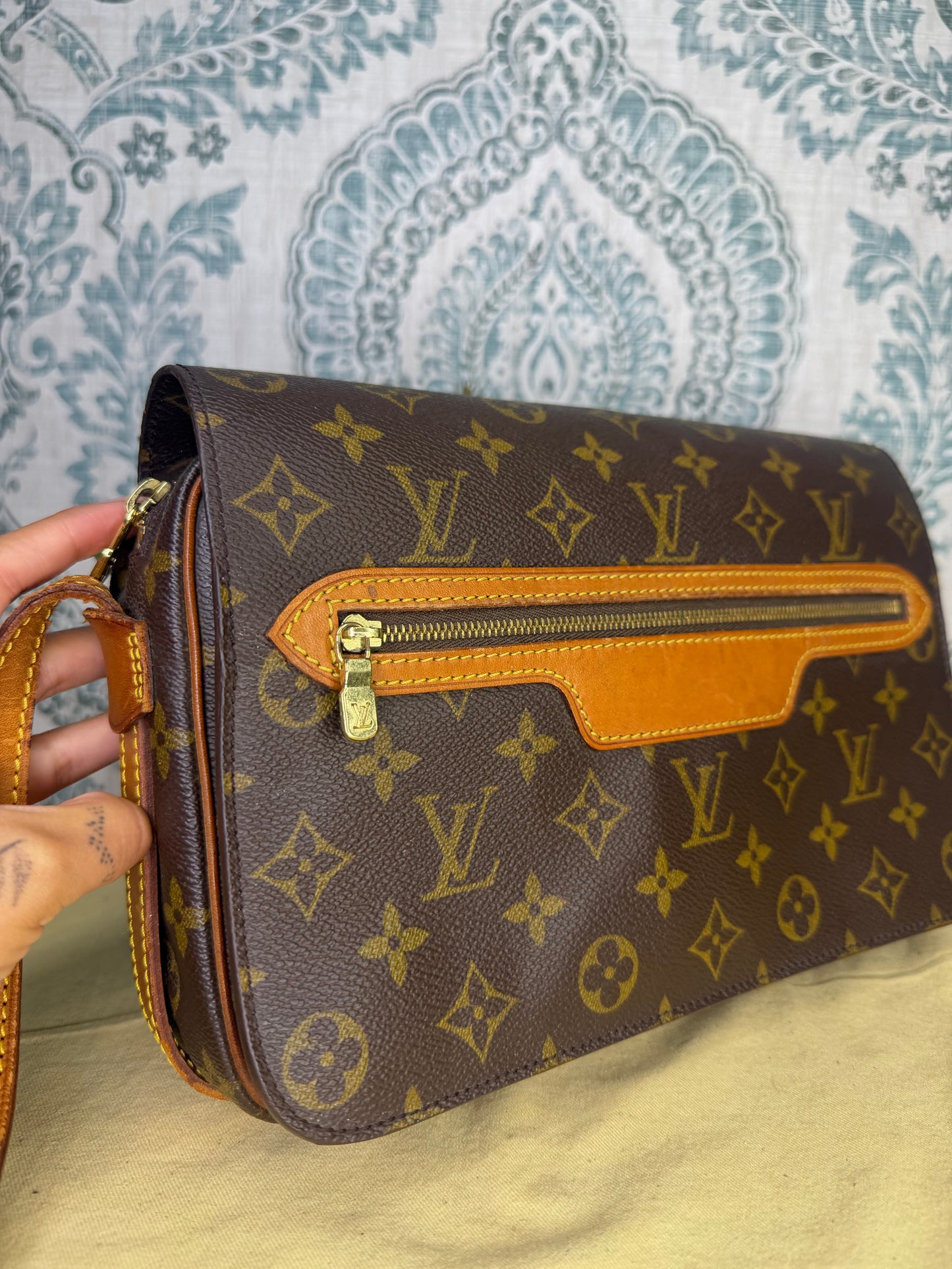 Louis Vuitton Saint Germain 27