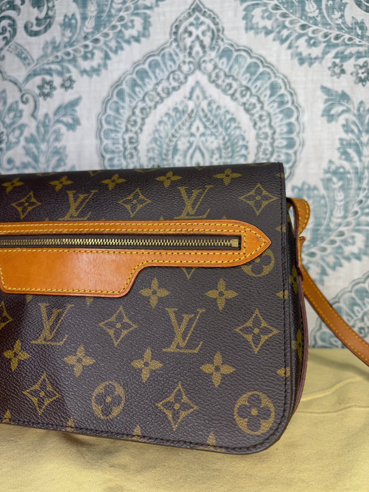 Louis Vuitton Saint Germain 27