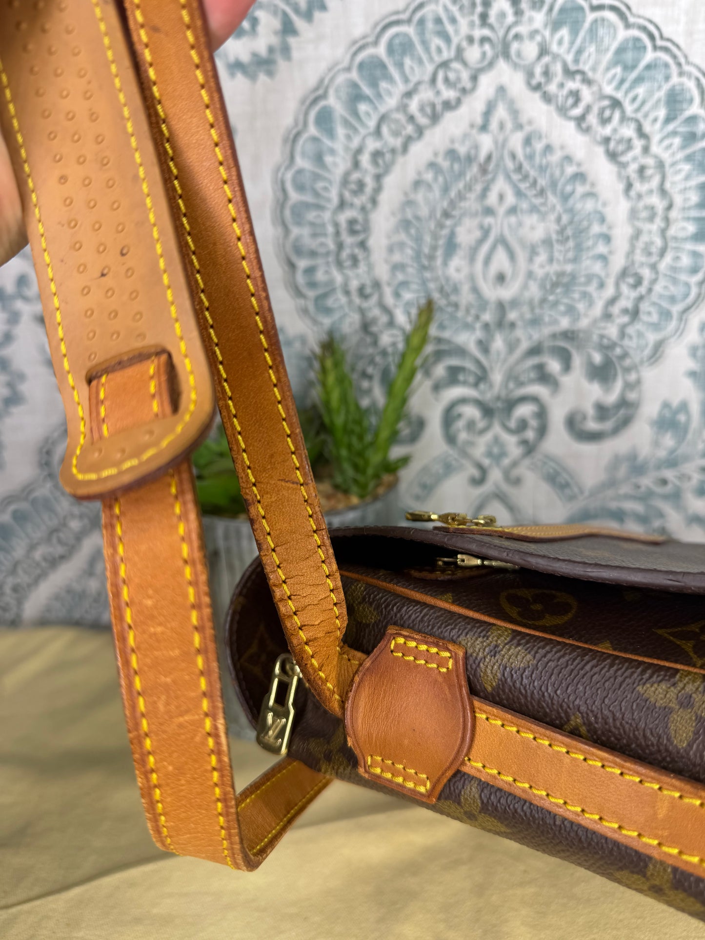 Louis Vuitton Saint Germain 27