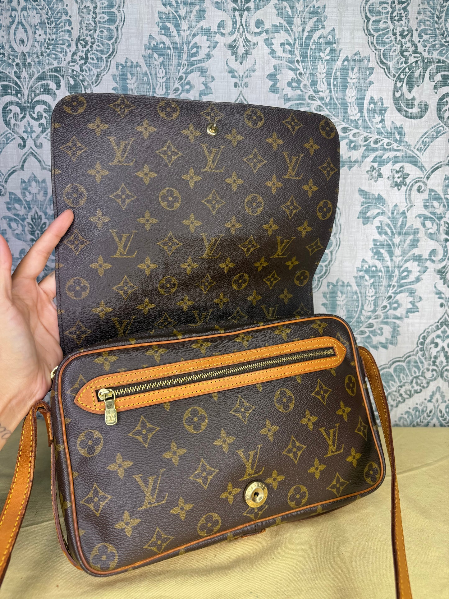 Louis Vuitton Saint Germain 27
