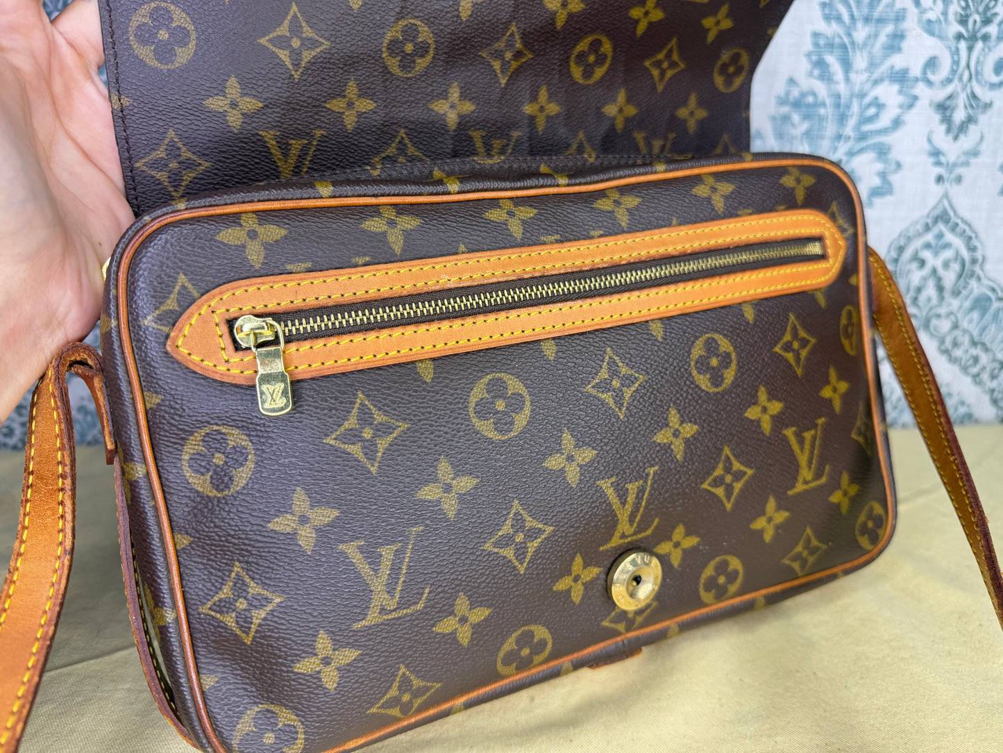 Louis Vuitton Saint Germain 27