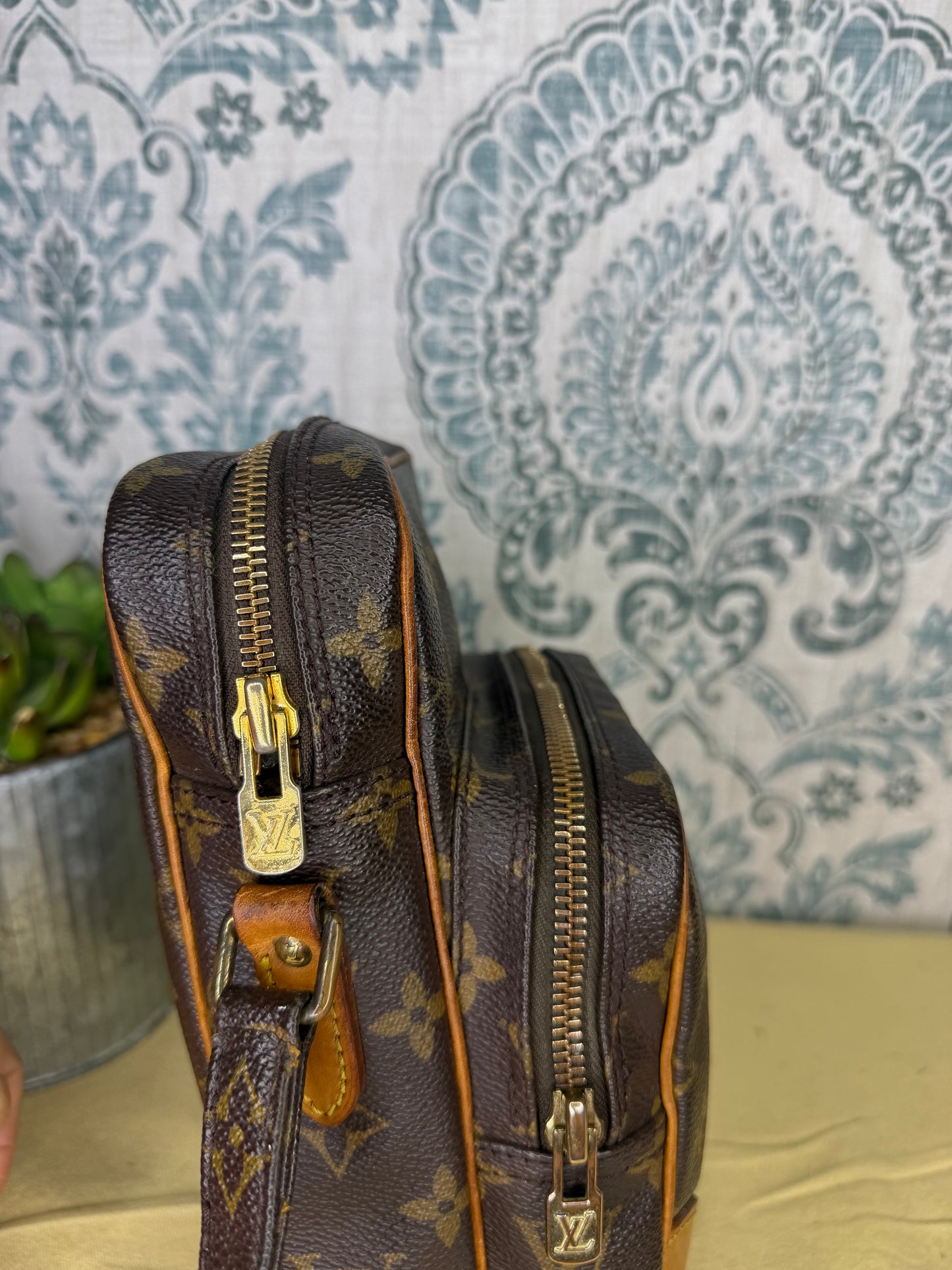 Louis Vuitton Amazon PM