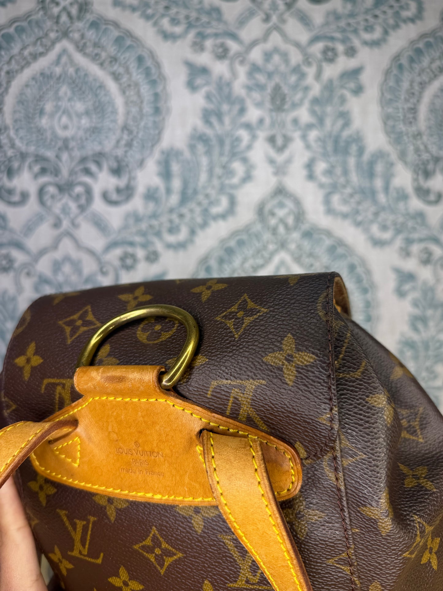 Louis Vuitton Montsouris MM
