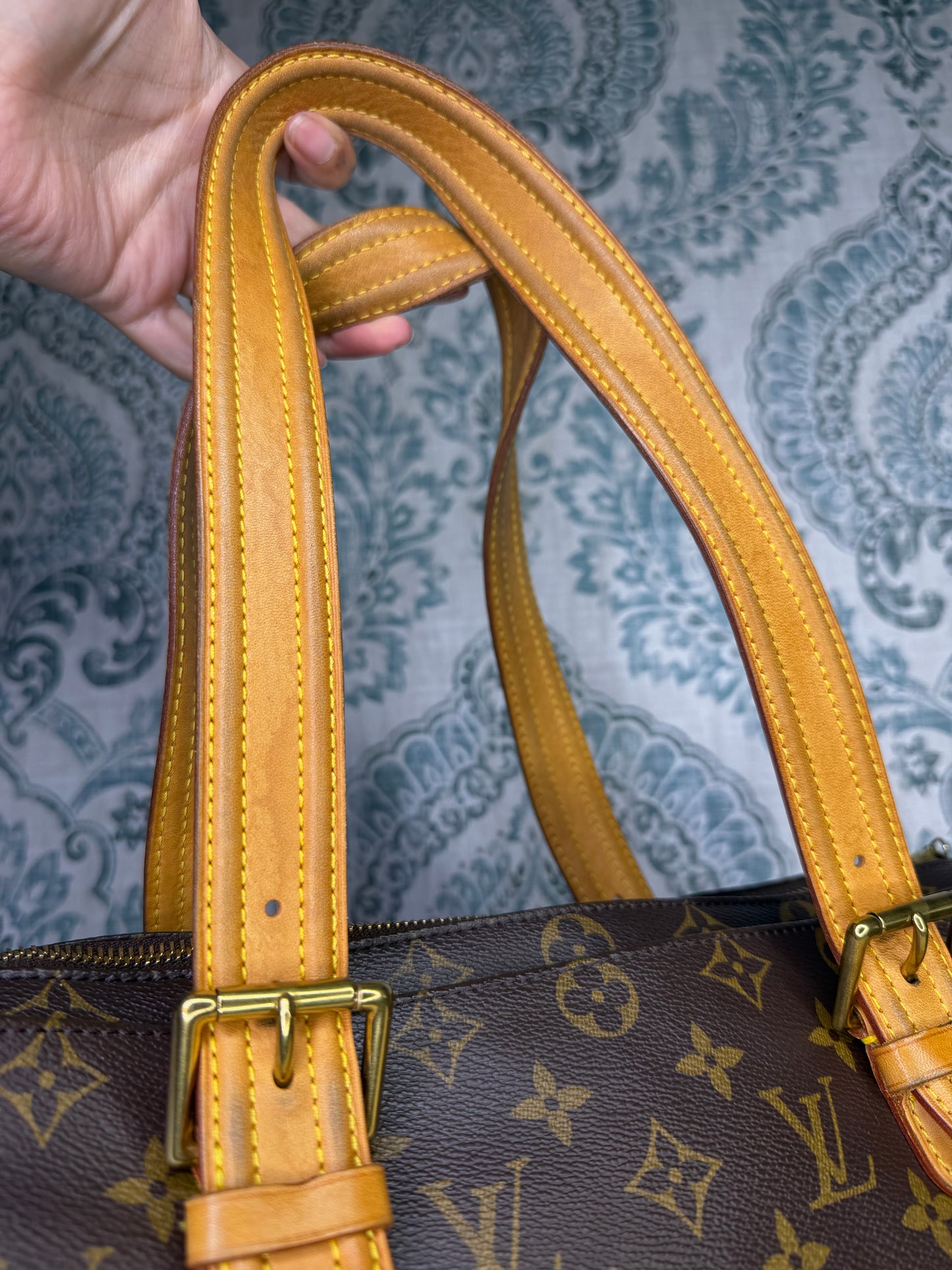 Louis Vuitton Multipli-Cite Shoulder Bag