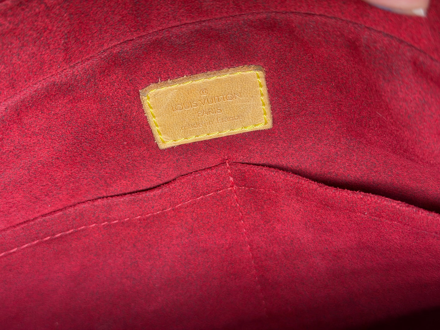 Louis Vuitton Multipli-Cite Shoulder Bag