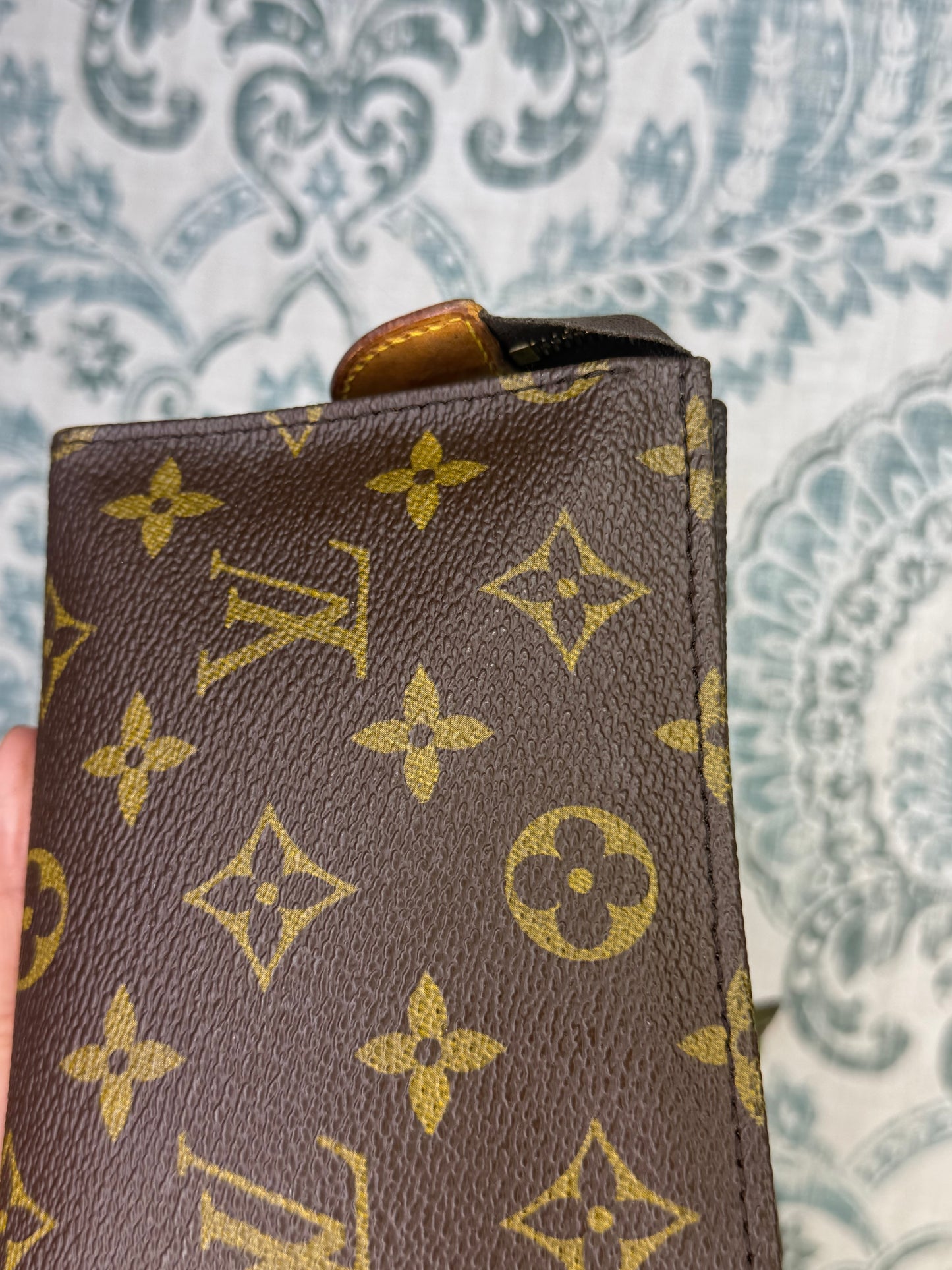 Louis Vuitton Toiletry 15