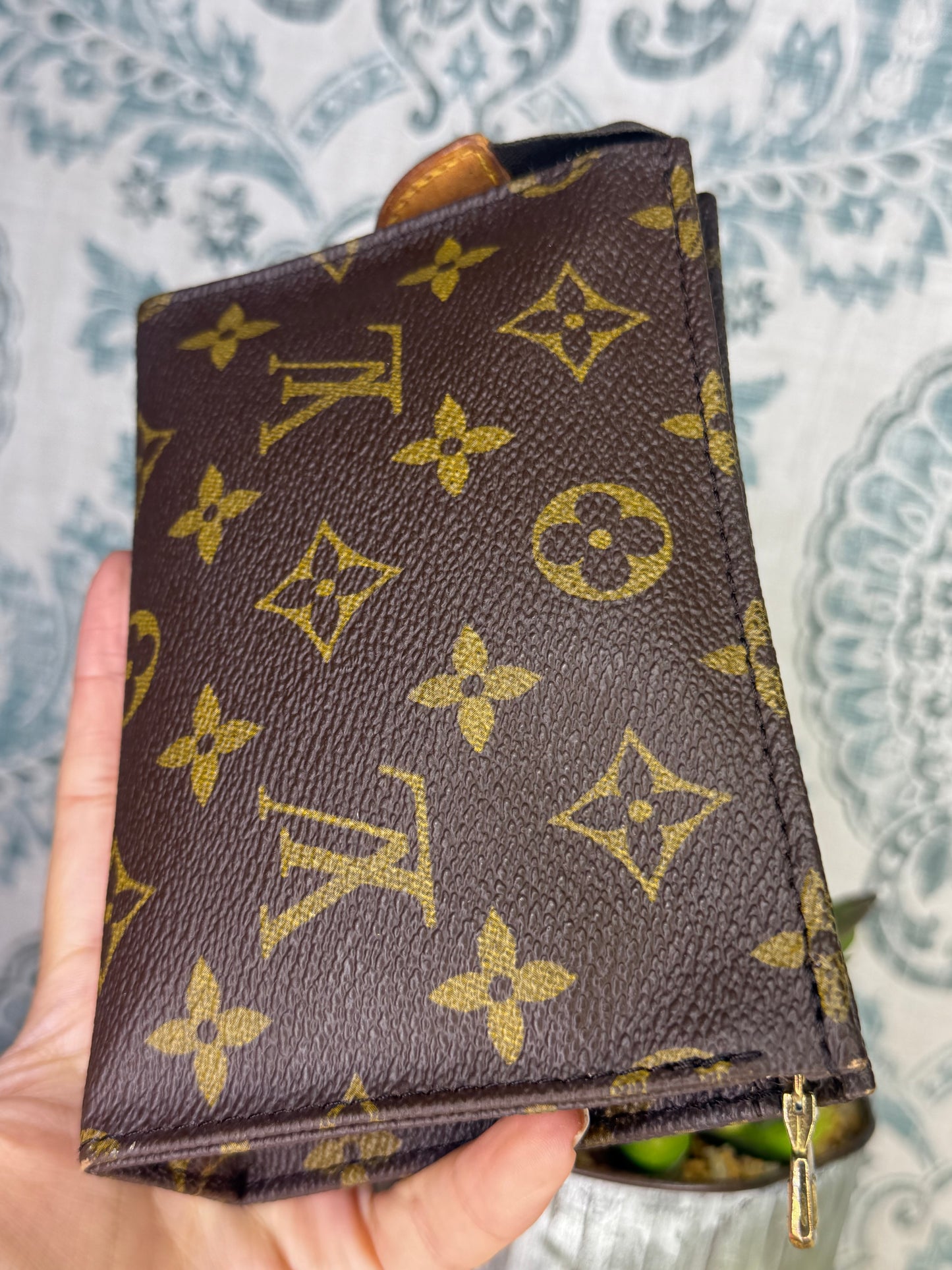 Louis Vuitton Toiletry 15