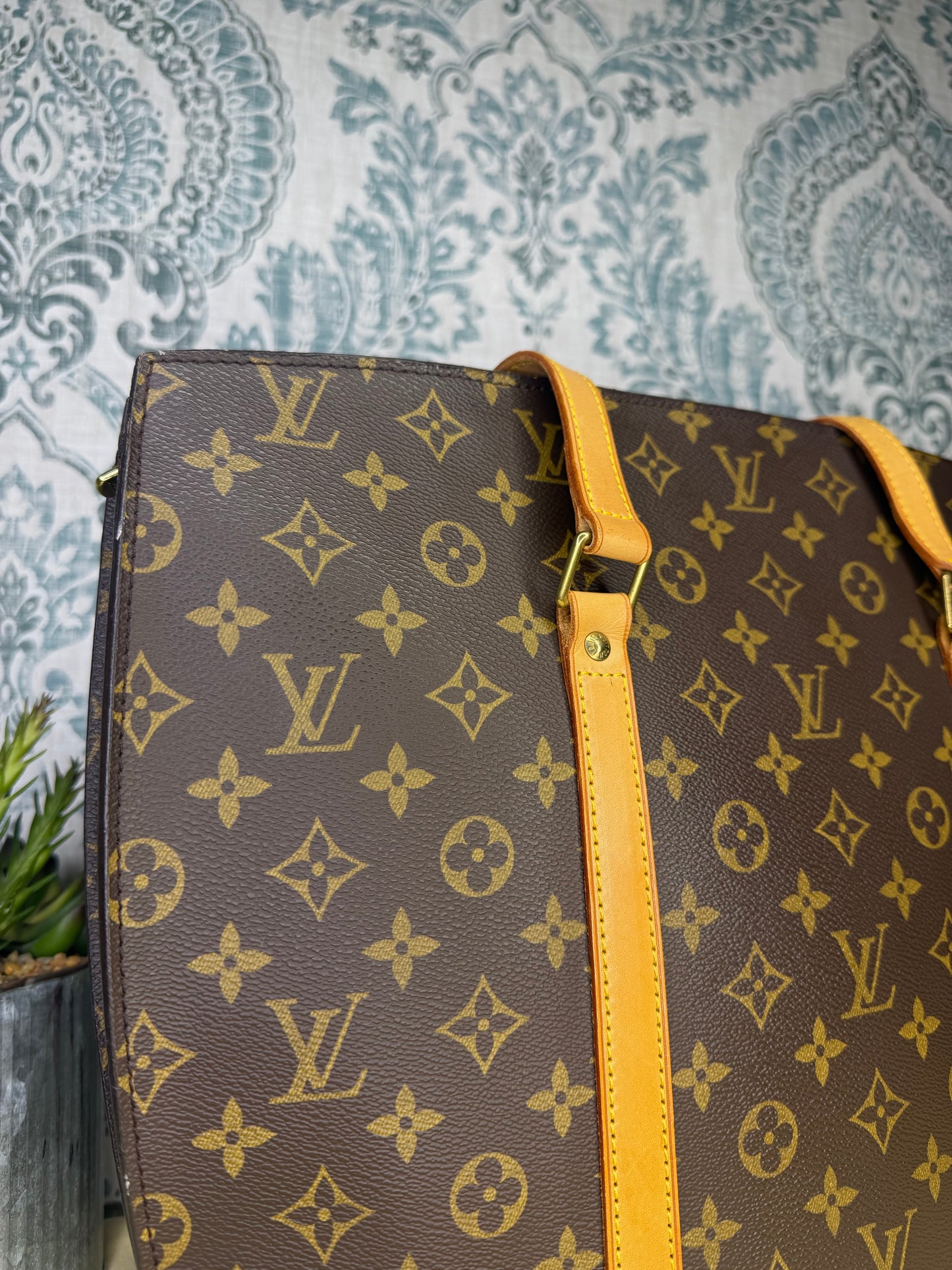 Louis Vuitton Babylone Shoulder Bag