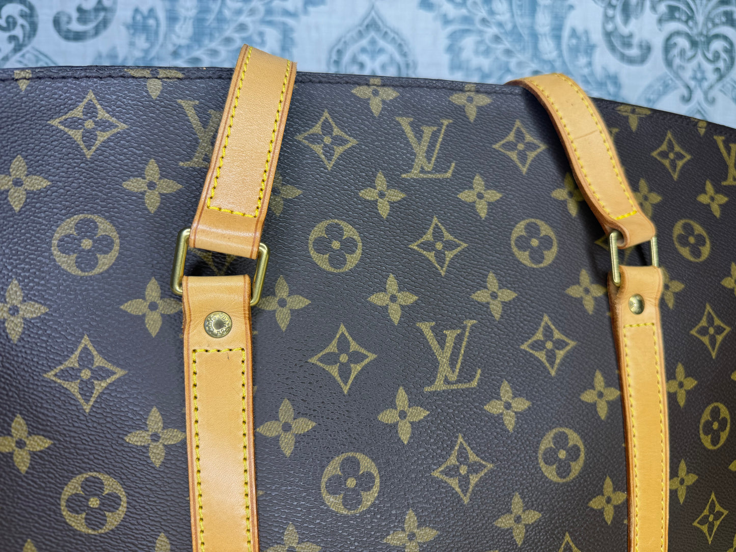 Louis Vuitton Babylone Shoulder Bag