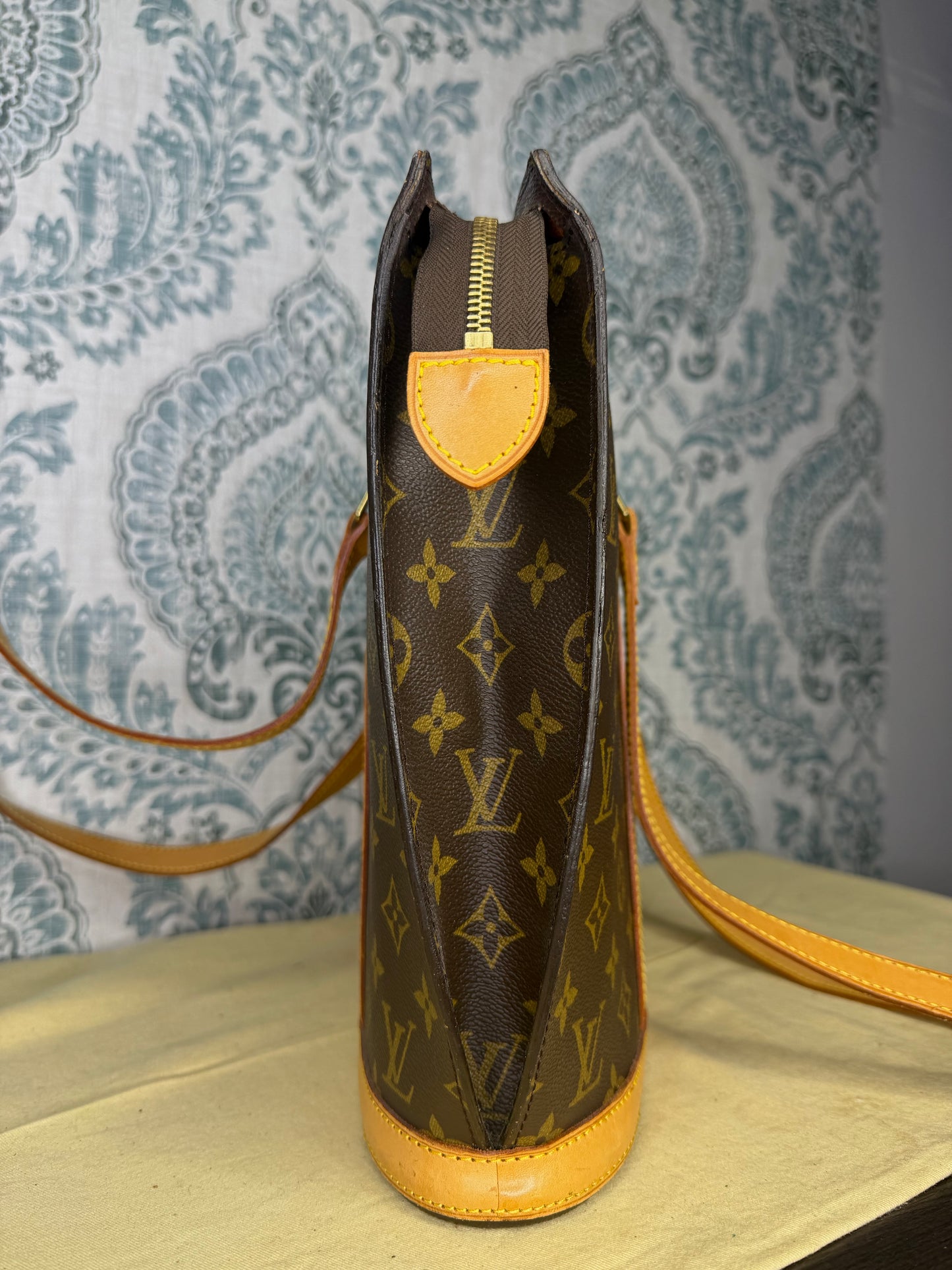 Louis Vuitton Babylone Shoulder Bag