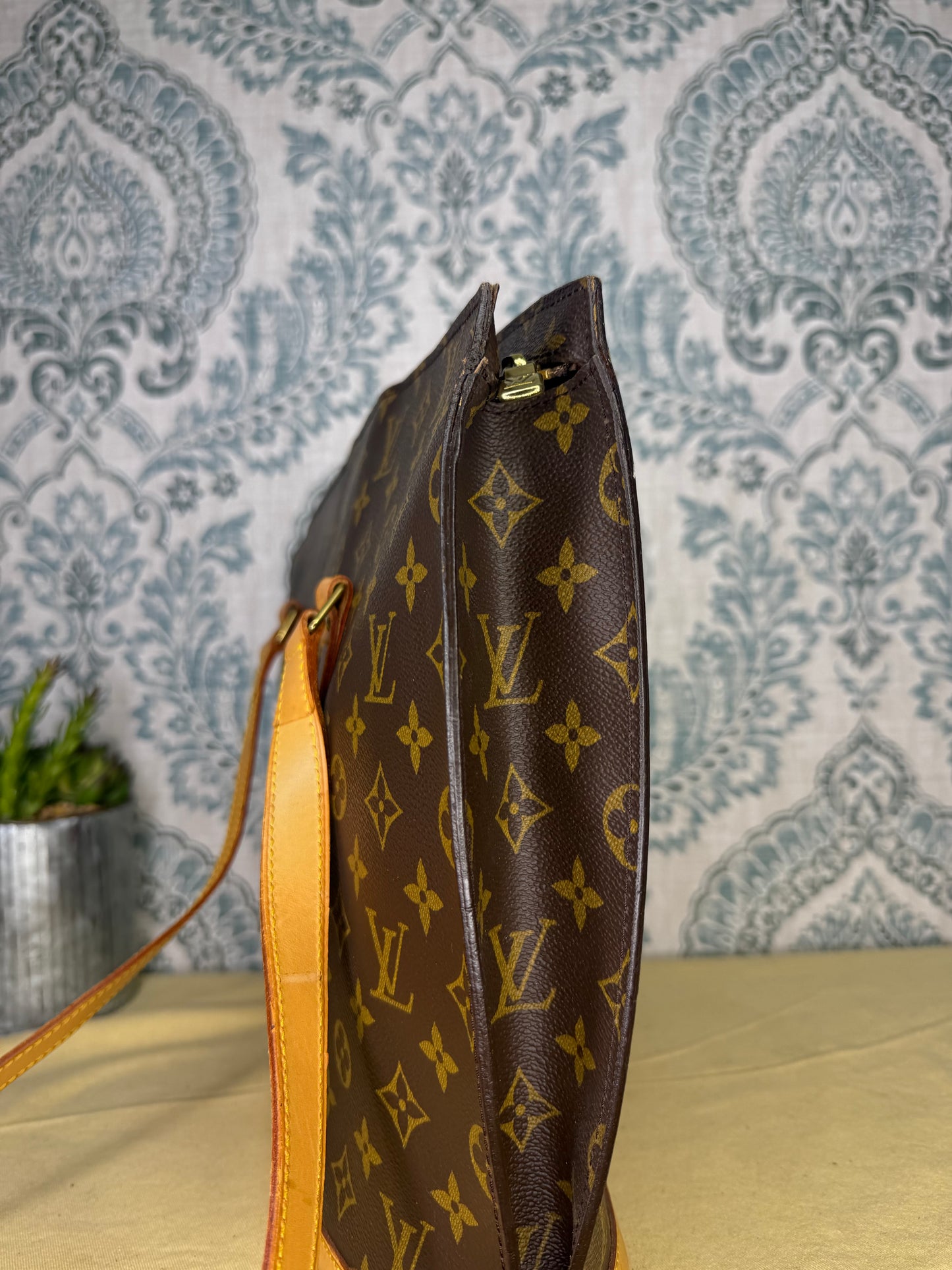 Louis Vuitton Babylone Shoulder Bag
