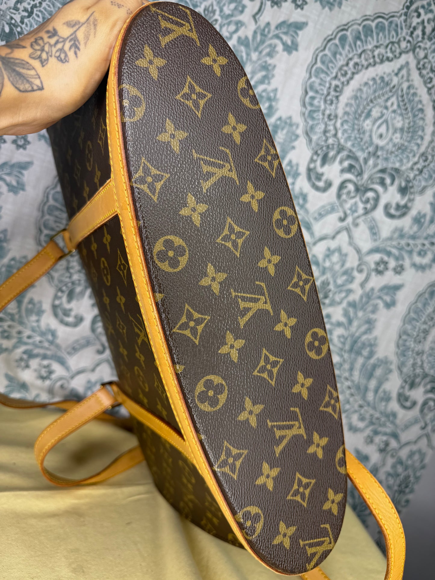 Louis Vuitton Babylone Shoulder Bag