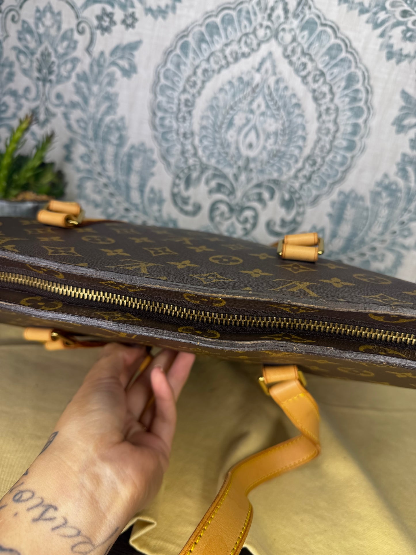 Louis Vuitton Babylone Shoulder Bag