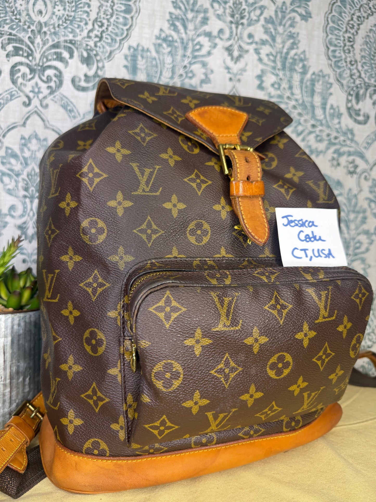 Louis Vuitton Montsouris GM