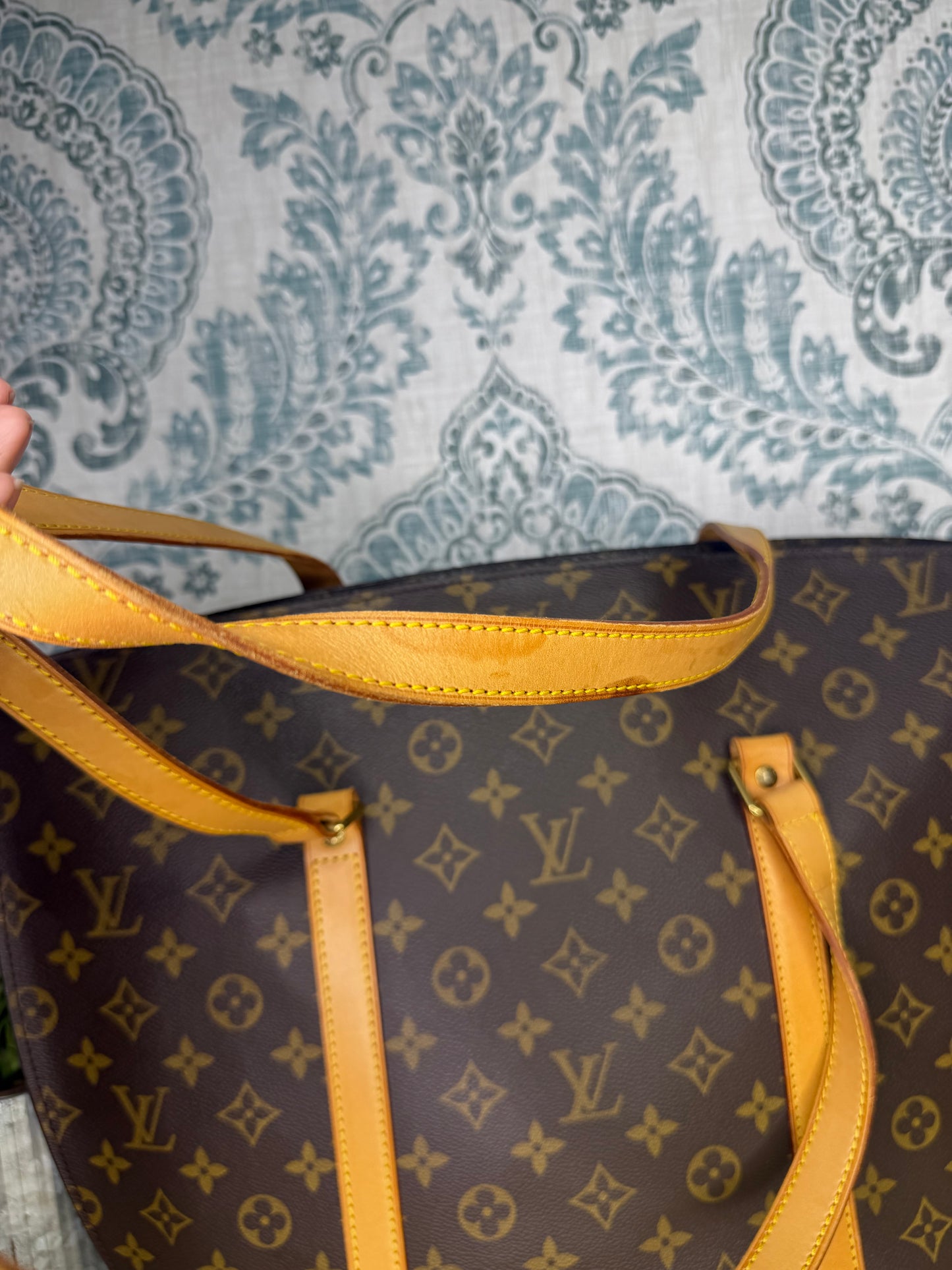 Louis Vuitton Babylone Shoulder Bag