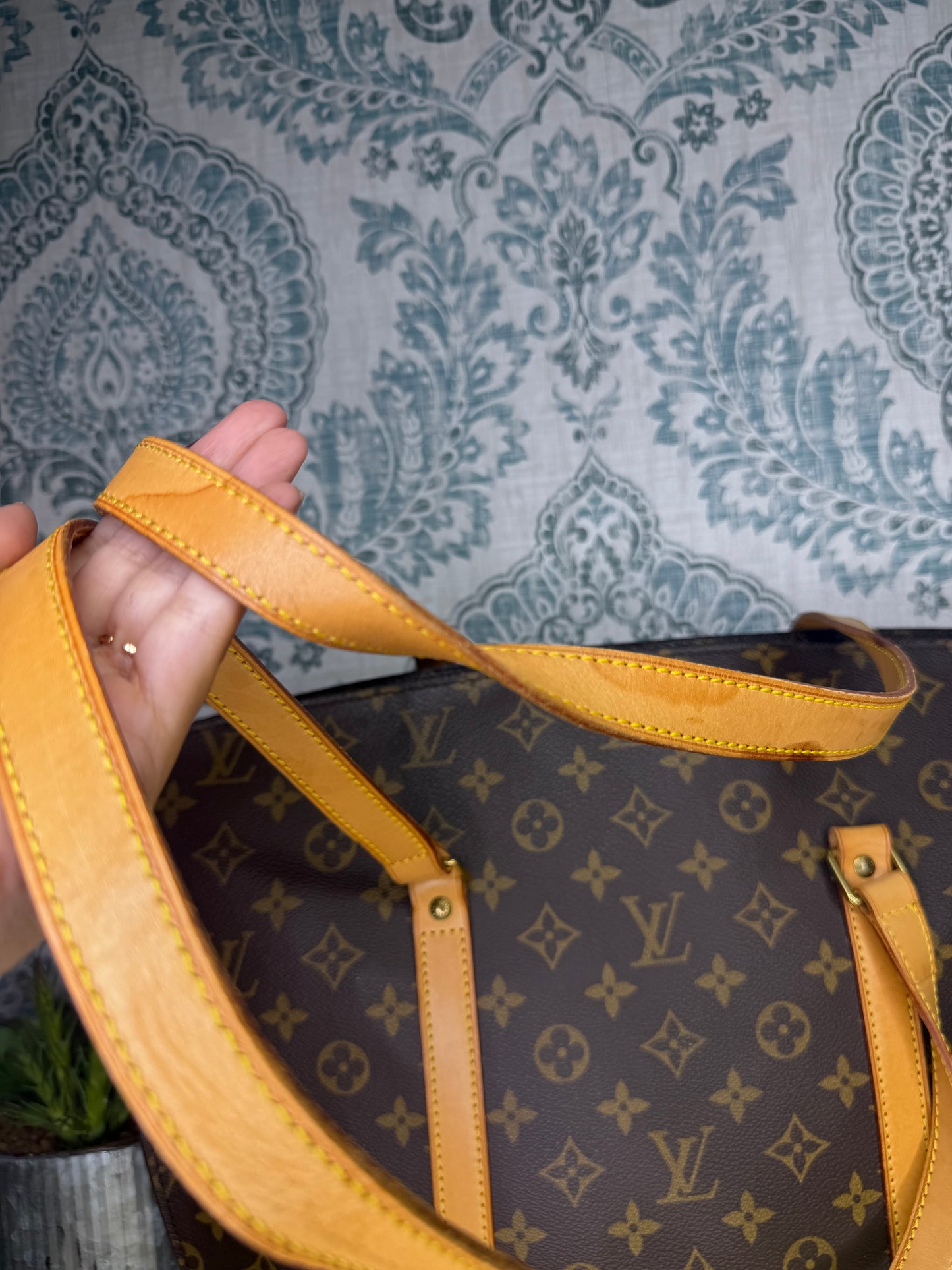 Louis Vuitton Babylone Shoulder Bag