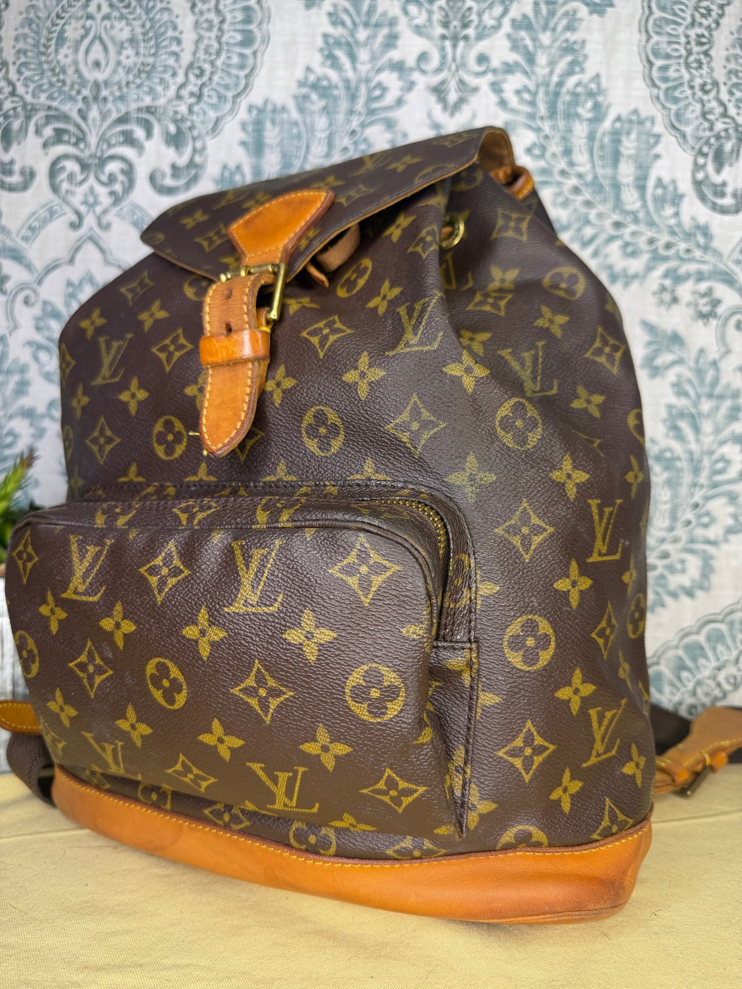 Louis Vuitton Montsouris GM