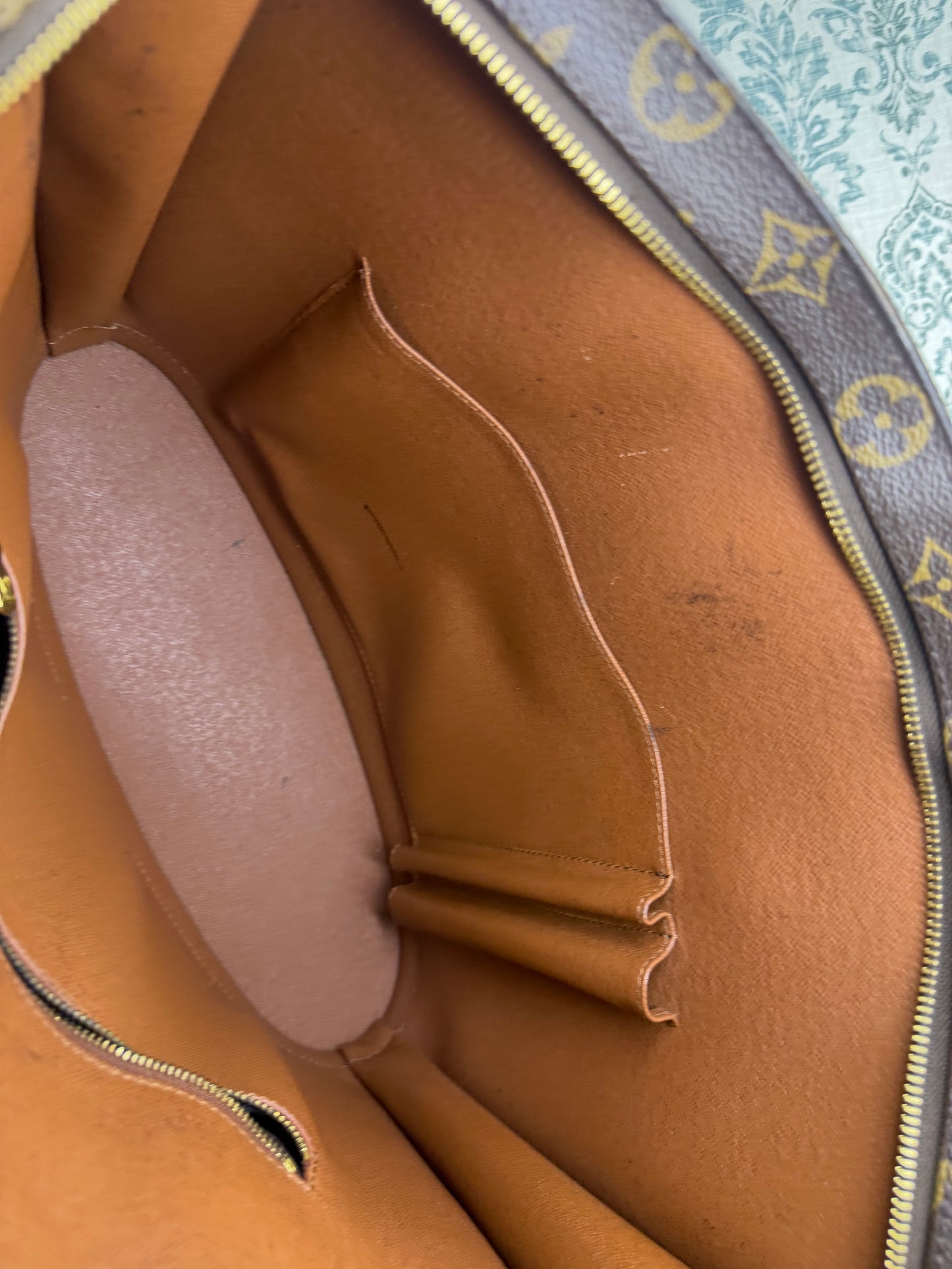 Louis Vuitton Babylone Shoulder Bag