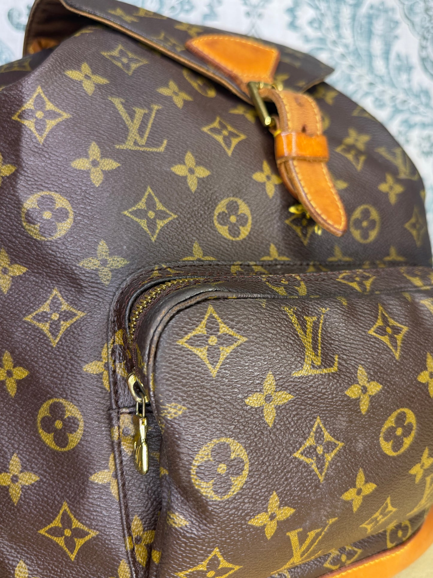 Louis Vuitton Montsouris GM