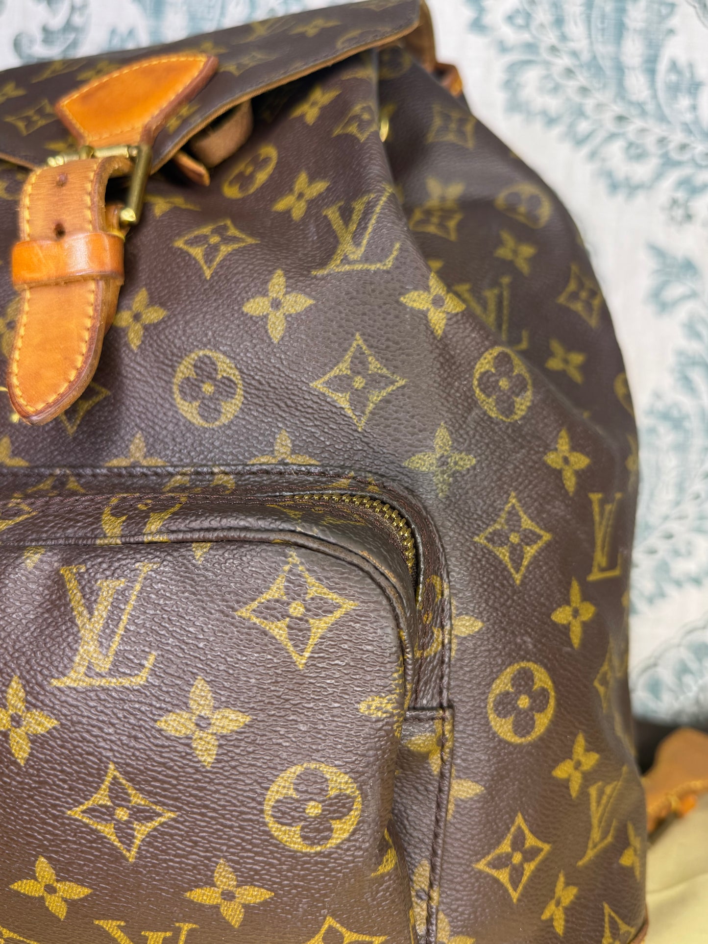 Louis Vuitton Montsouris GM