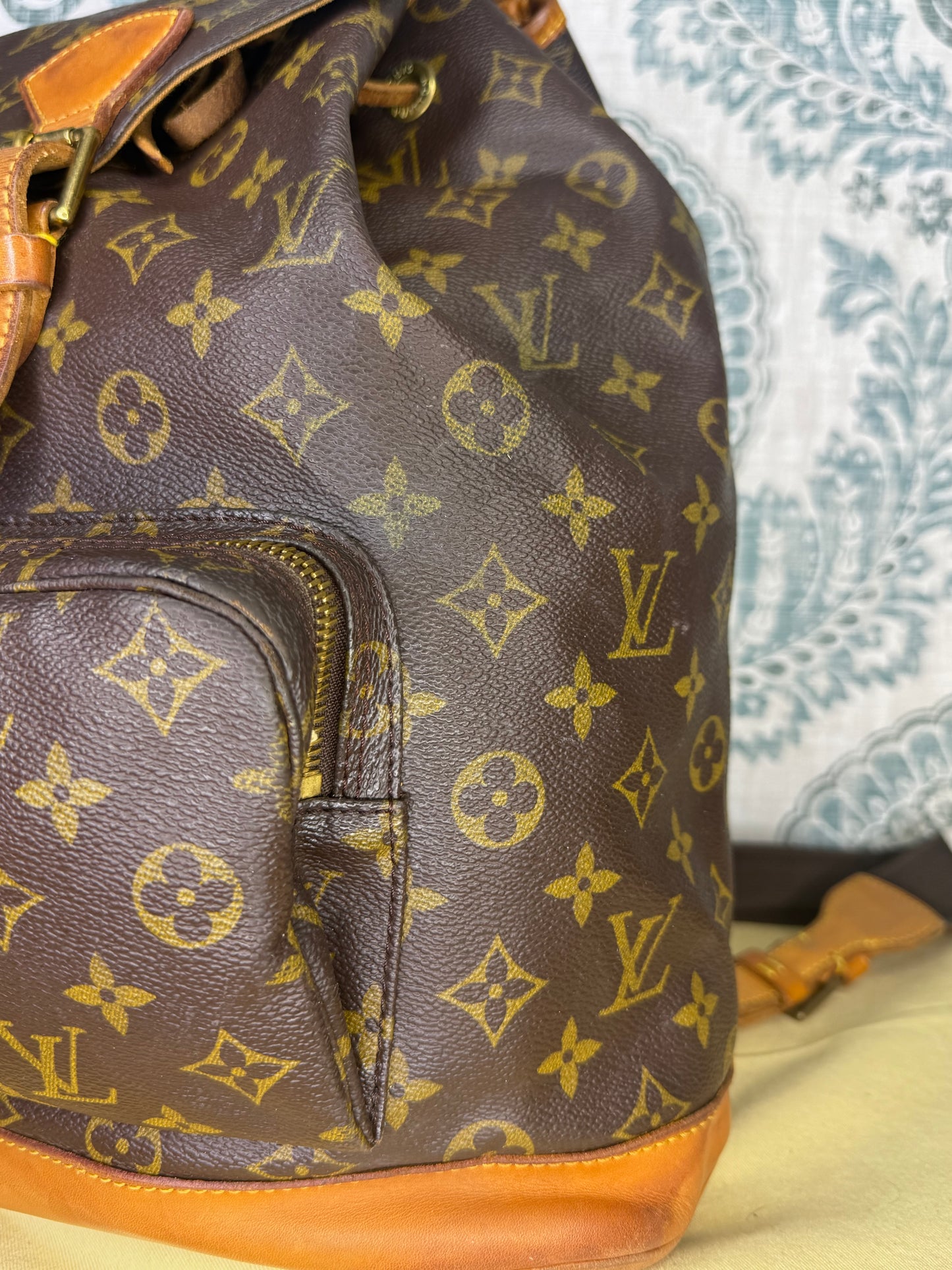 Louis Vuitton Montsouris GM